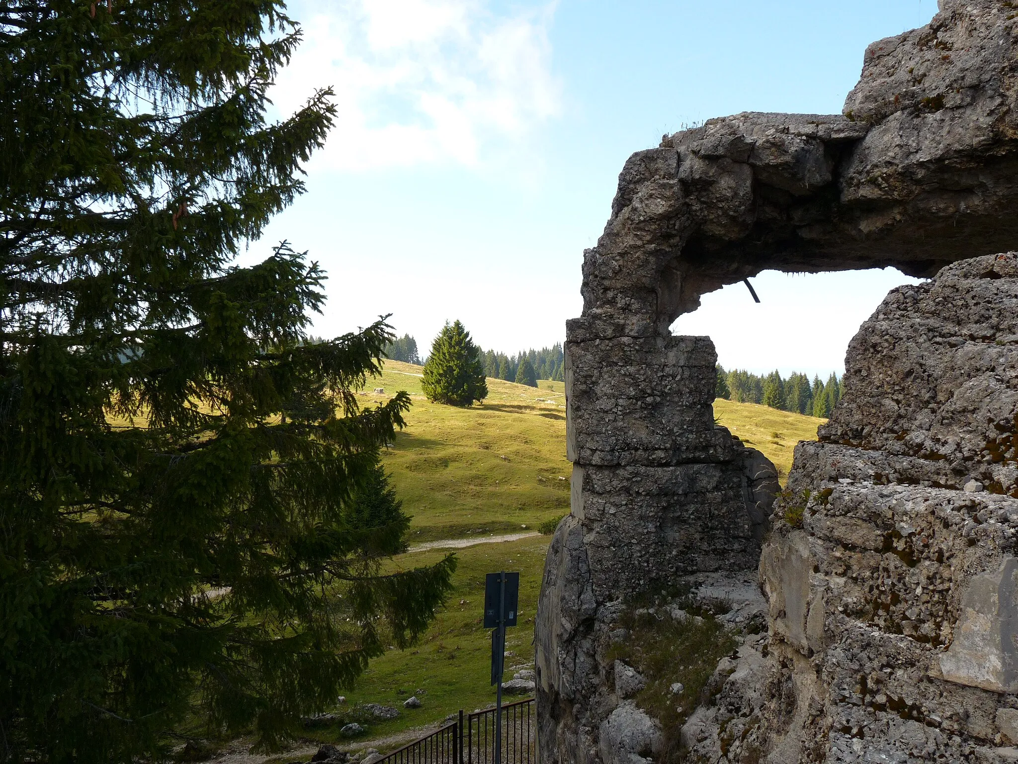 Photo showing: Levico Terme (Italy): view of a detail of Forte Verle (Werk Verle) near Passo Vezzena