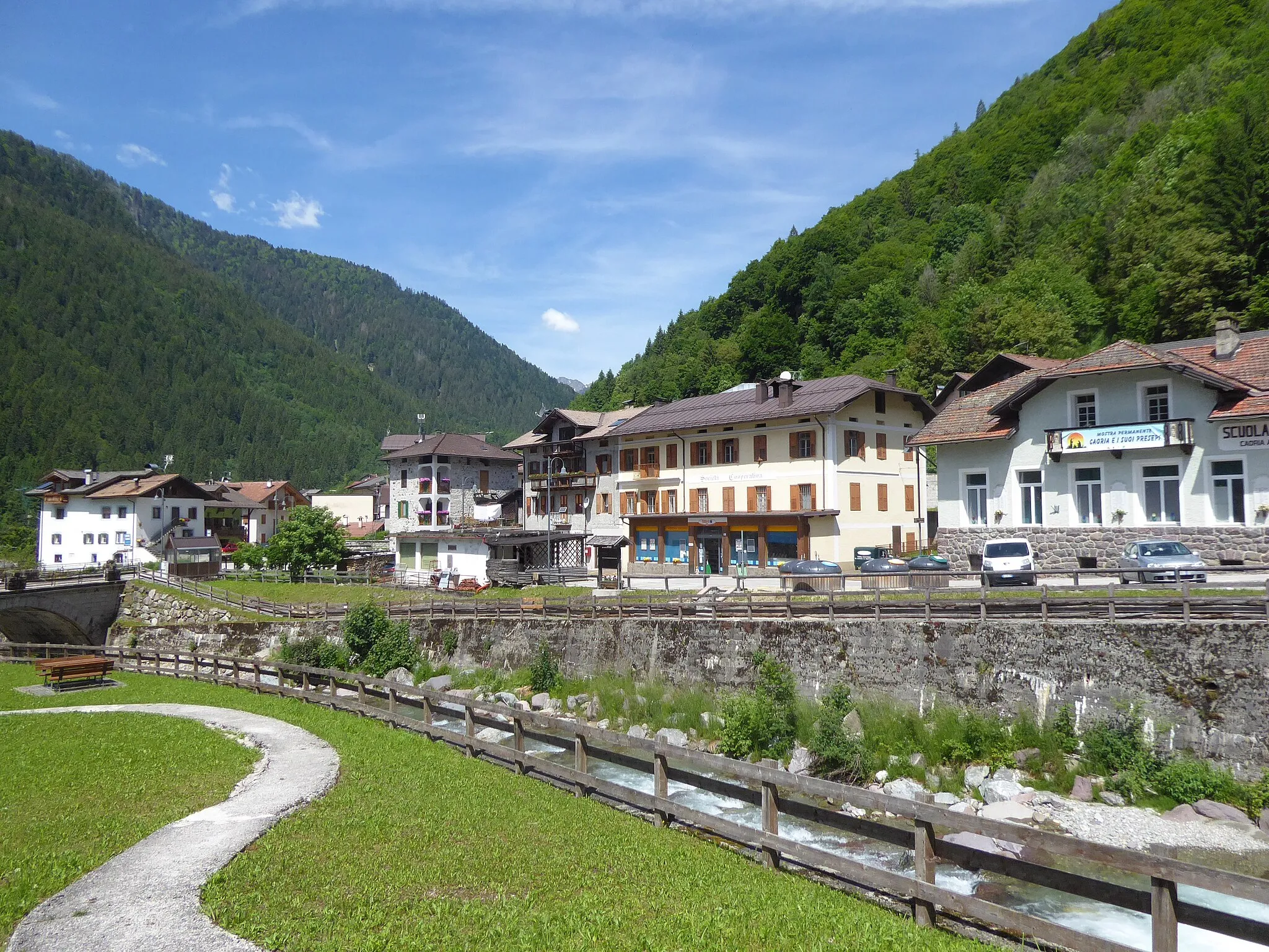 Photo showing: Caoria (Canal San Bovo, Trentino, Italy) - Glimpse