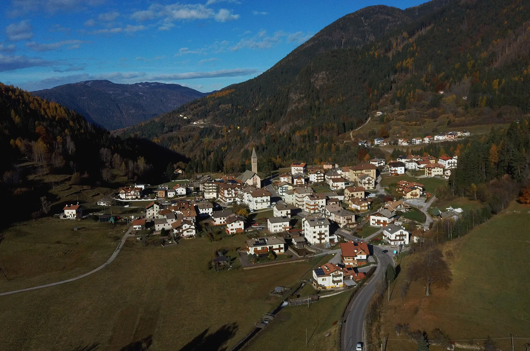 Photo showing: Brusago (Bedollo, Trentino, Italy)