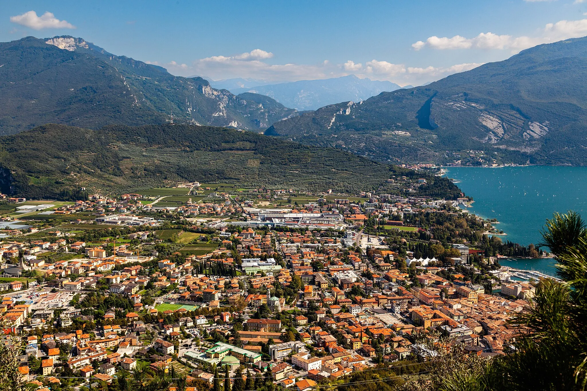 Photo showing: Riva del Garda aus Richtung Nord-West
