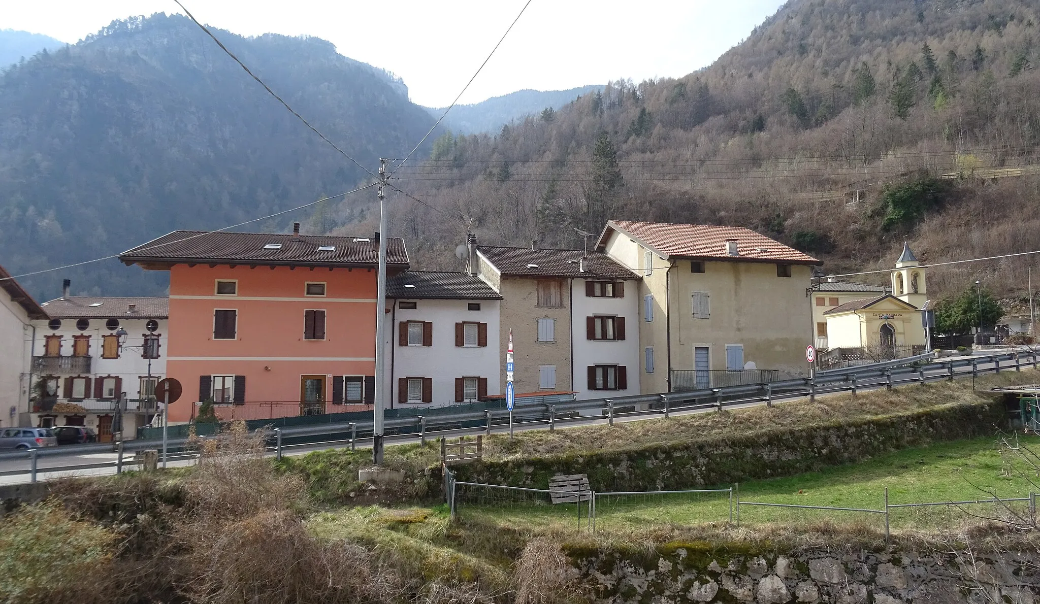 Photo showing: Giaconi (Lastebasse, Veneto, Italy) - Glimpse