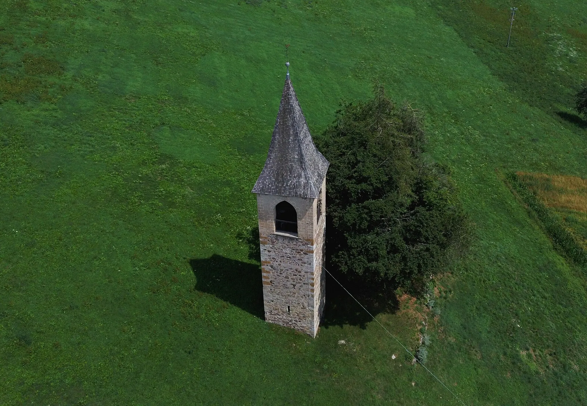 Photo showing: Tregiovo (Novella, Trentino, Italy) - Old belltower
