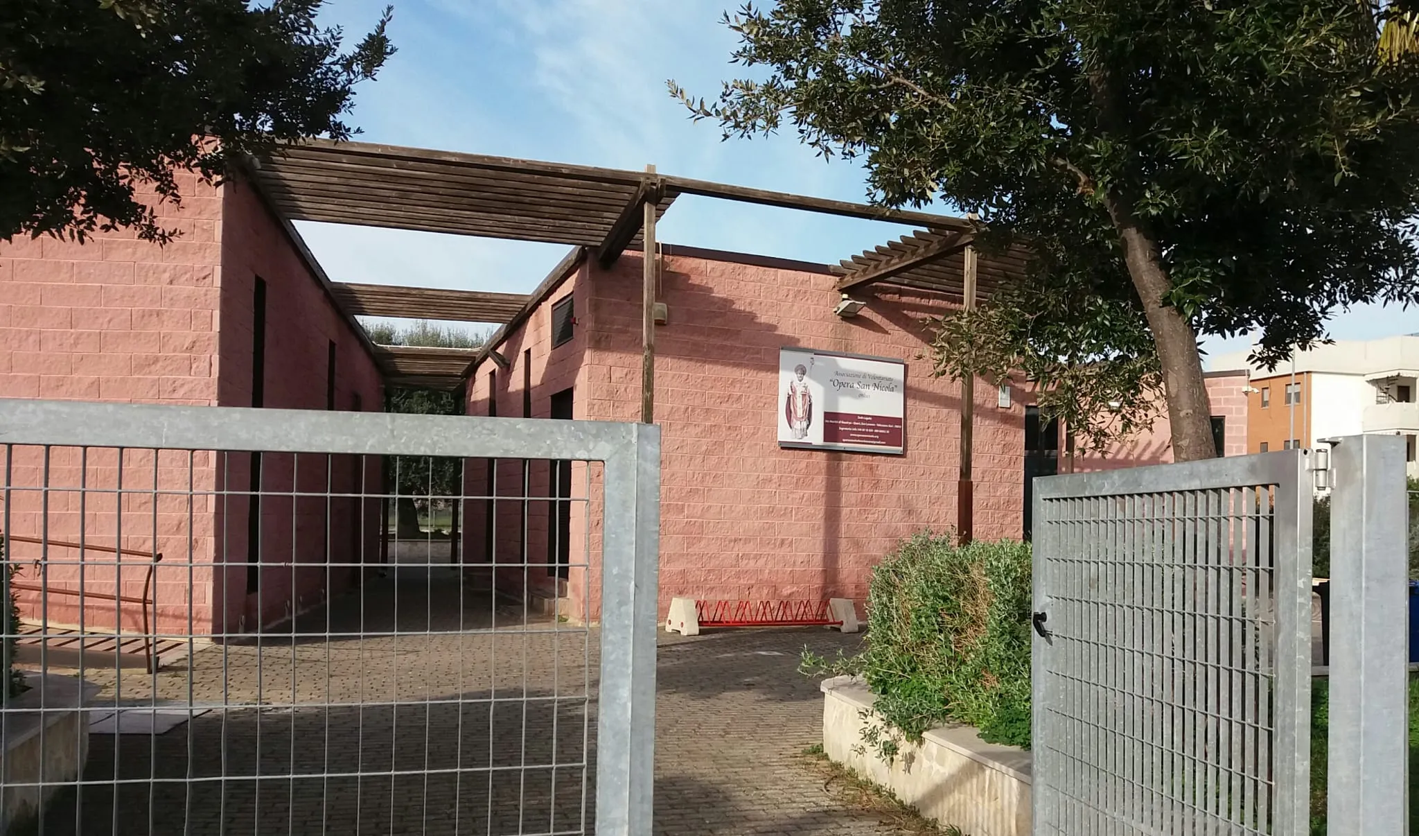 Photo showing: Centro polifunzionale (frazione San Lorenzo)