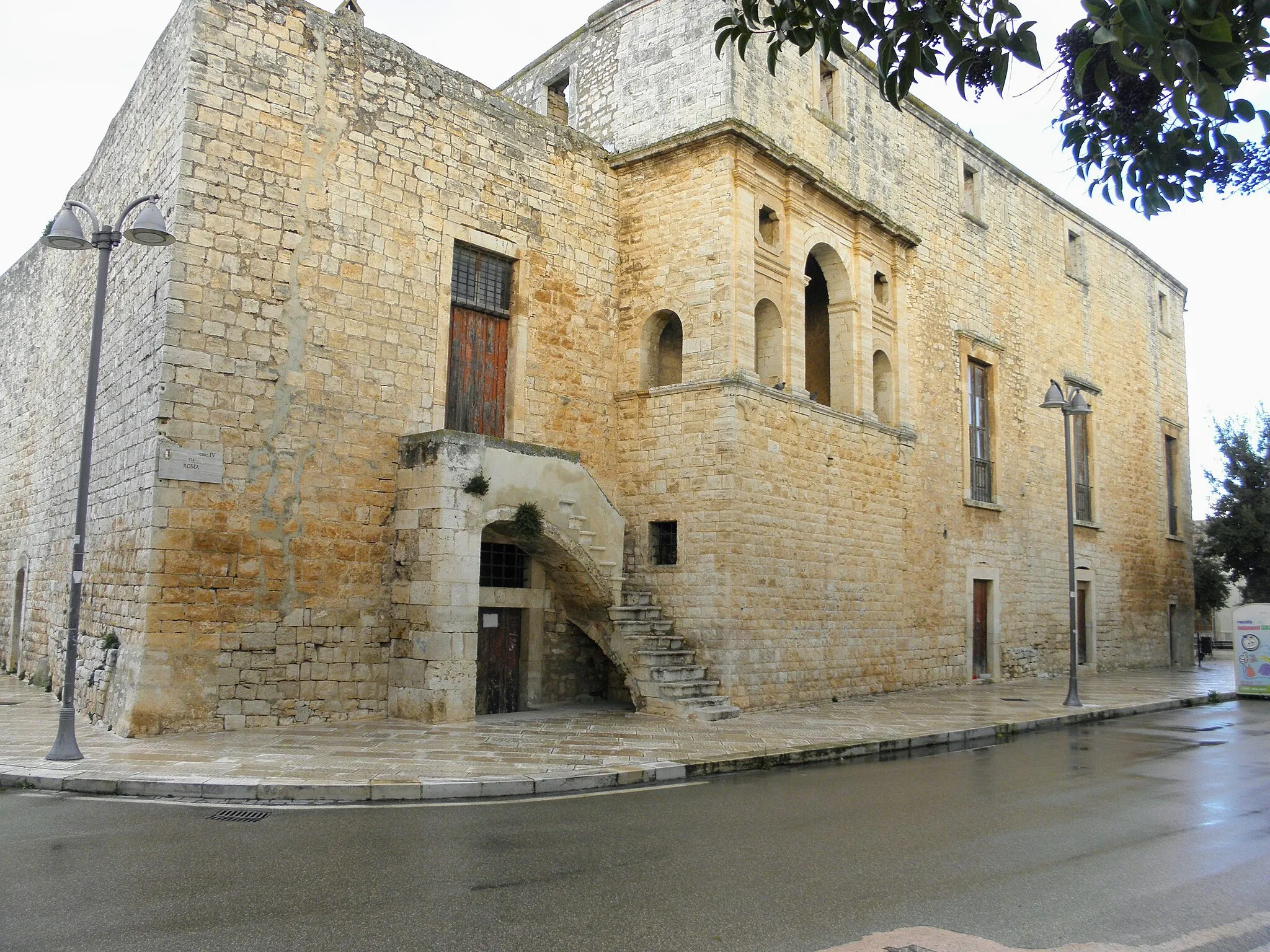 Photo showing: Castello di Bari Loseto