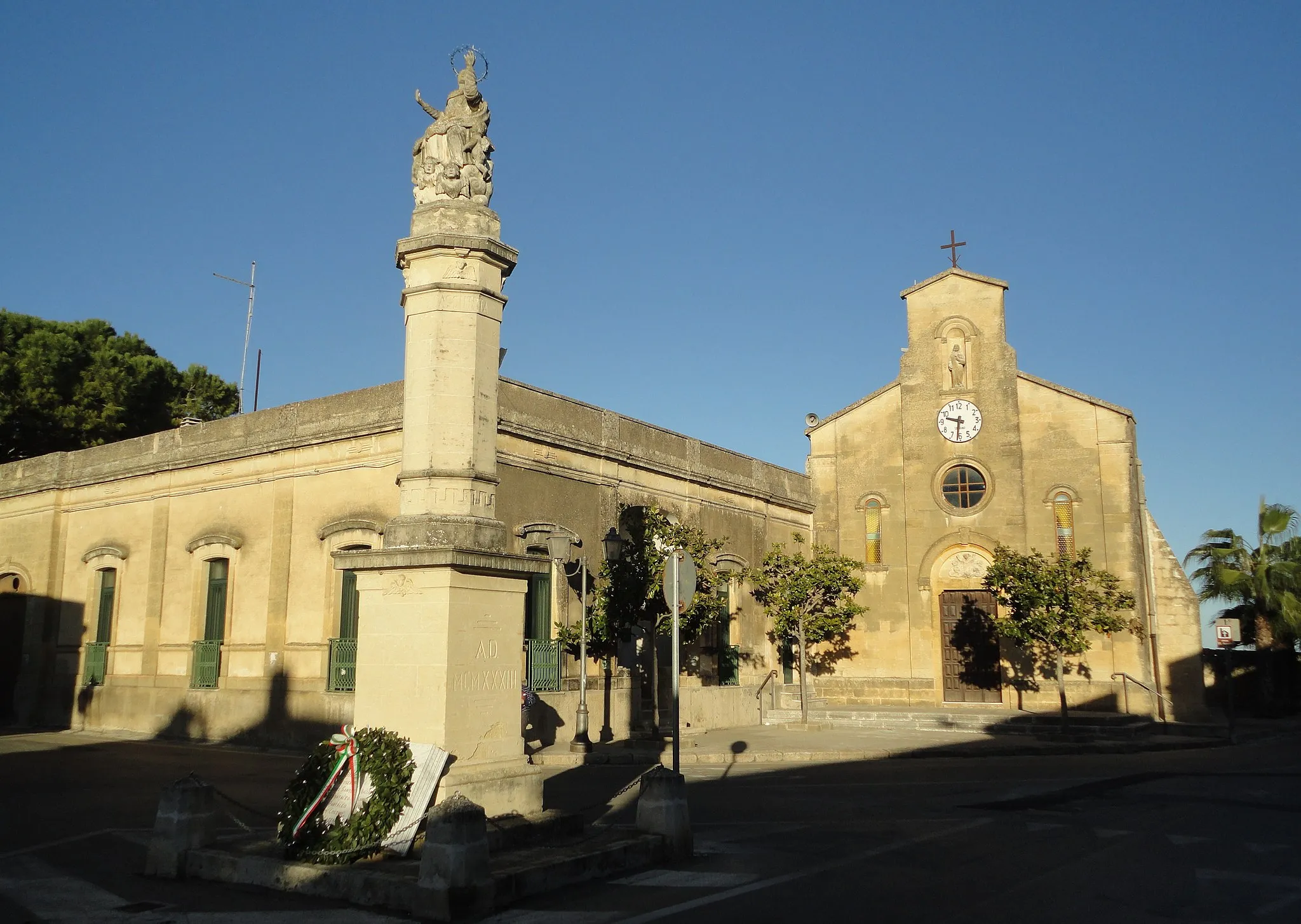 Photo showing: Piazza Fiume Vanze, Lecce