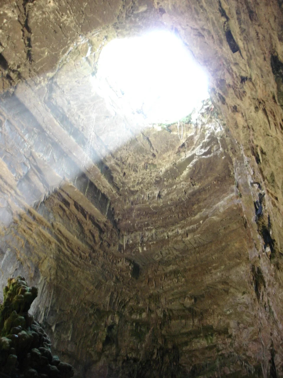 Photo showing: La caverna principale delle grotte di castellana