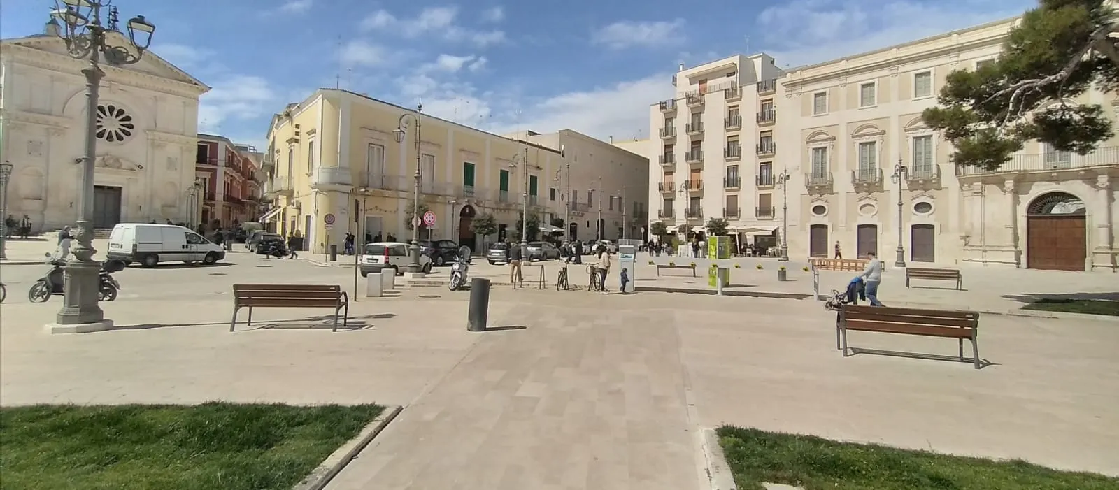 Photo showing: Piazza XX Settembre_Mola di Bari