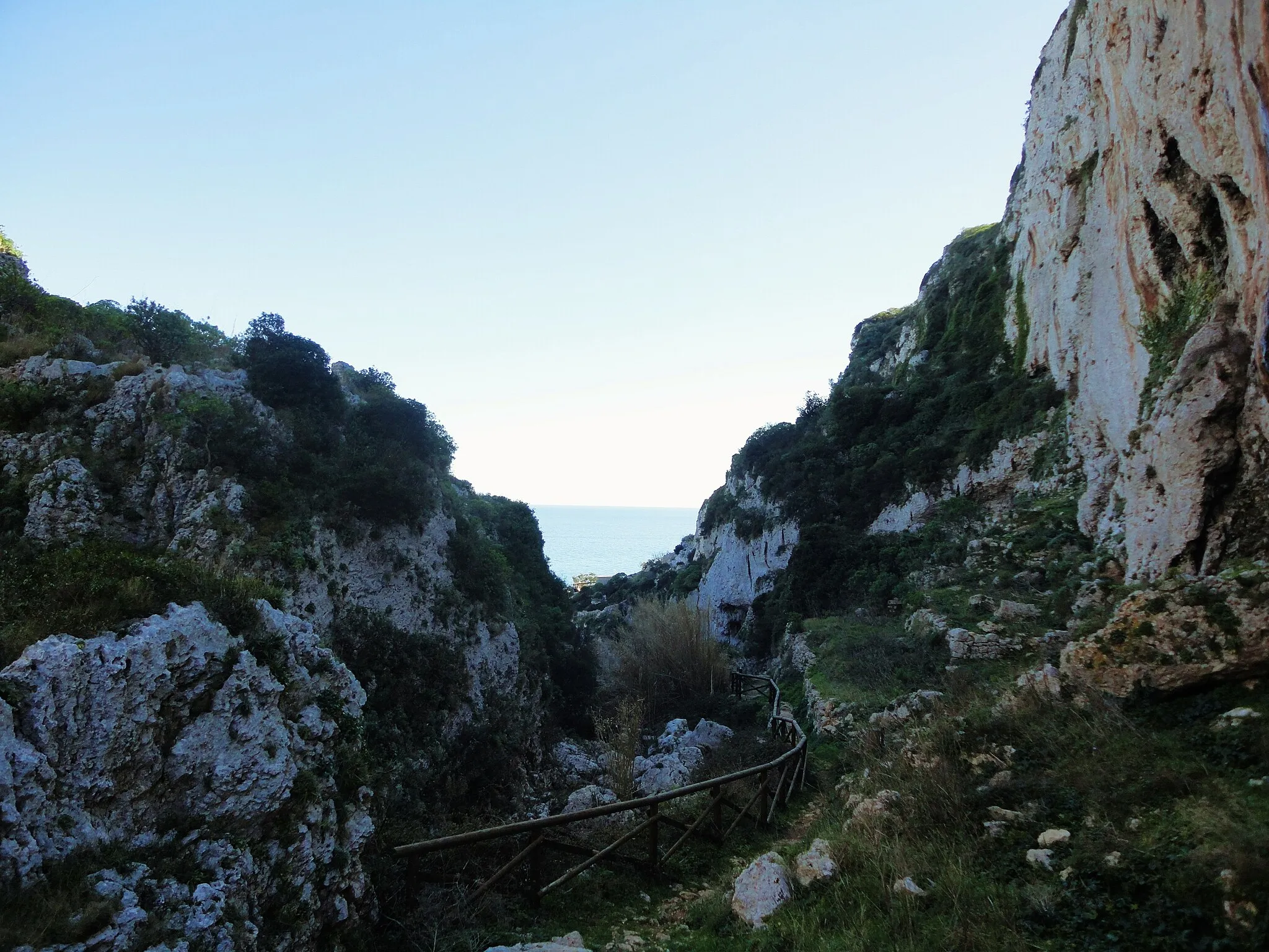 Photo showing: Canalone del Ciolo Gagliano del Capo