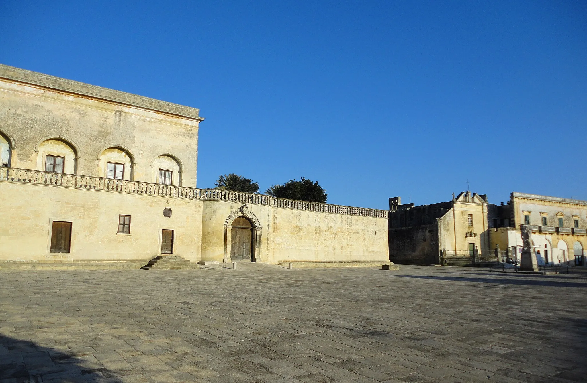 Photo showing: Piazza Indipendenza Botrugno, Lecce