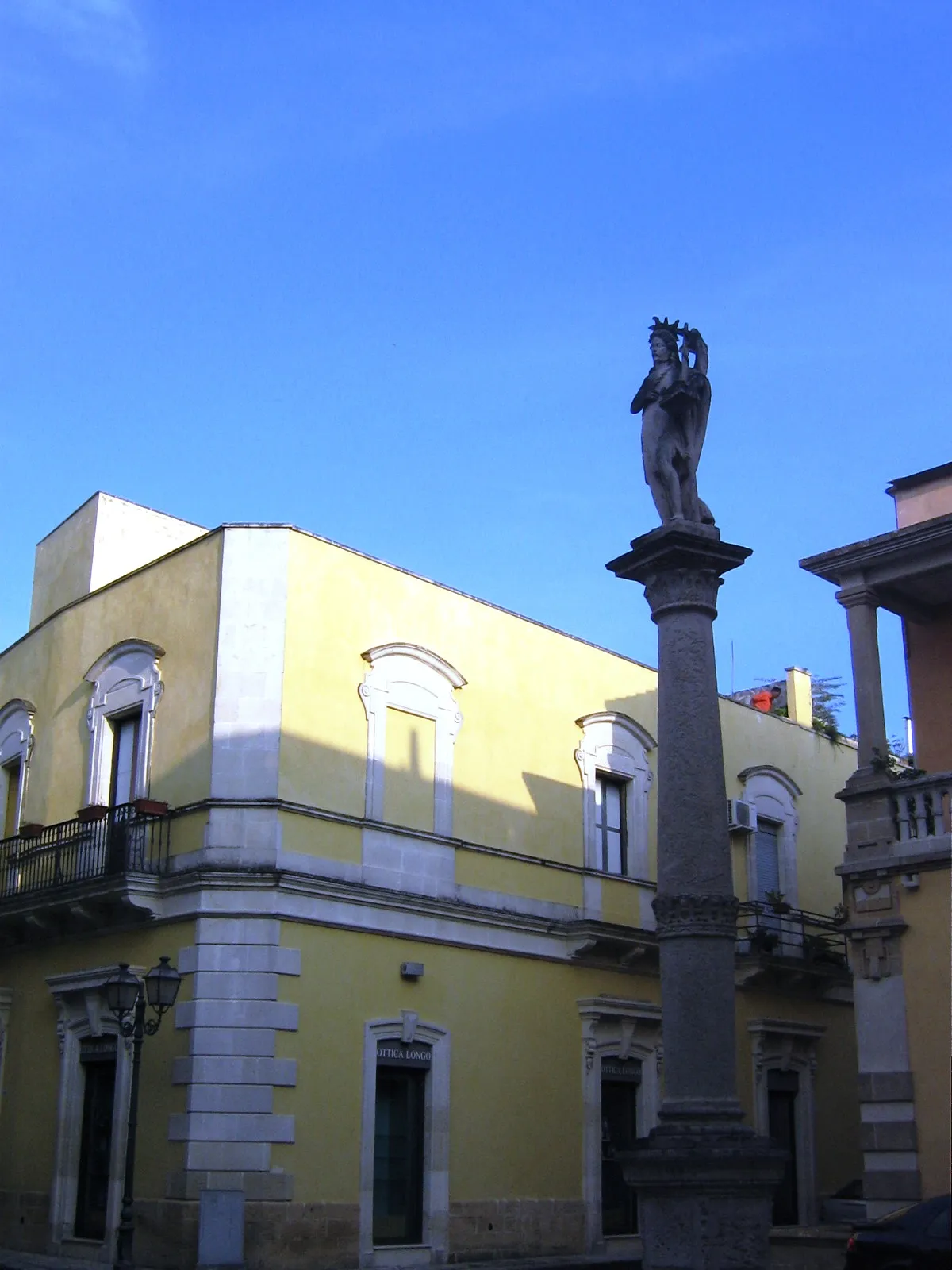 Photo showing: Colonna di San Giovanni Aradeo