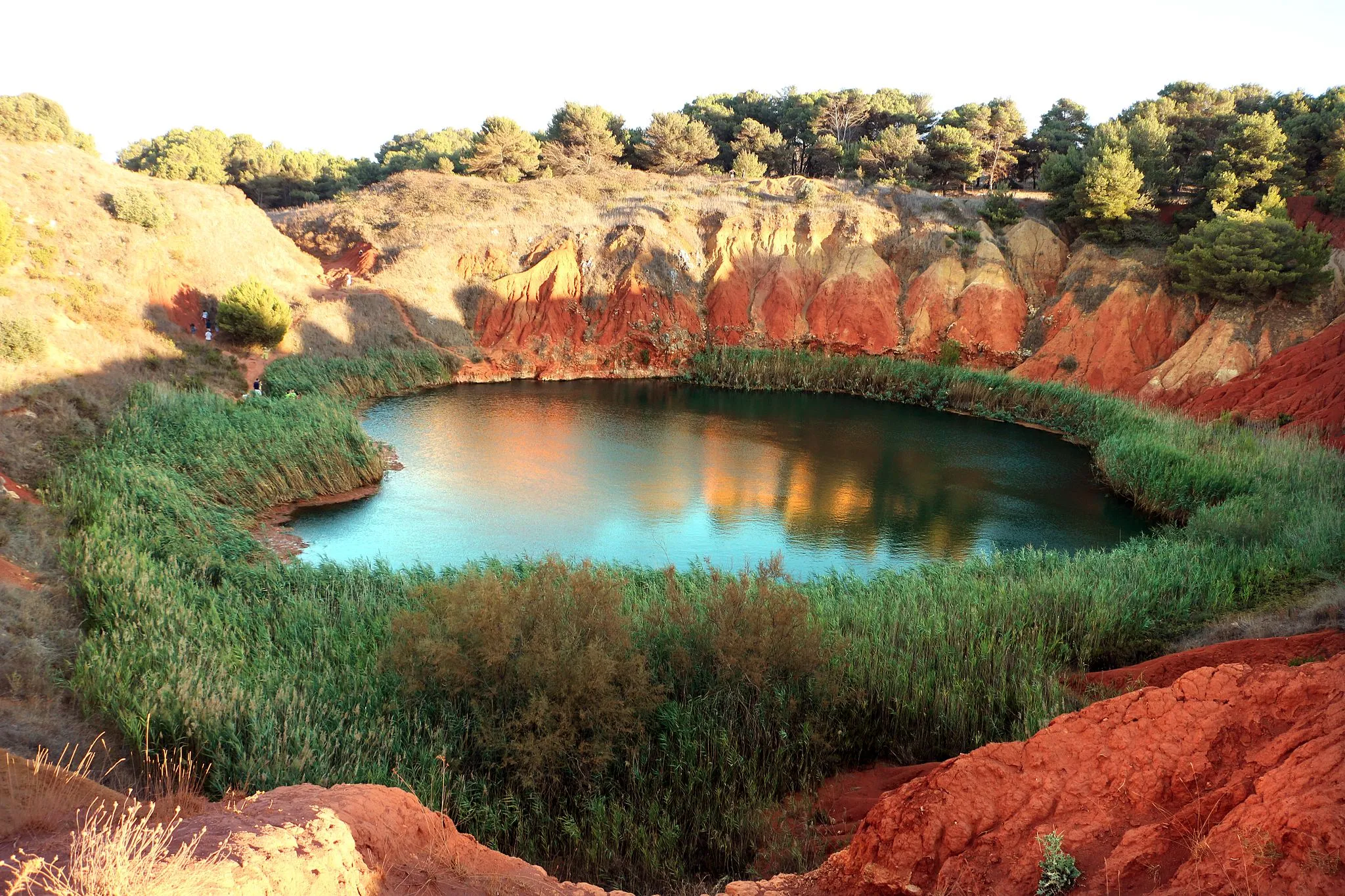 Photo showing: Otranto bauxite mine