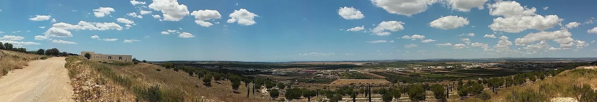 Photo showing: Panoramica della pianura tarantina vista dalla serra Belvedere