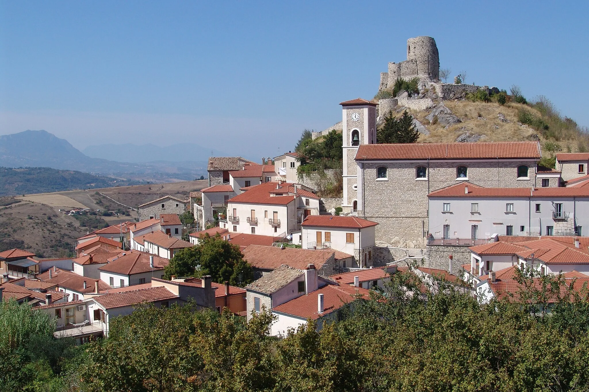 Photo showing: Rocca S. Felice, landscape