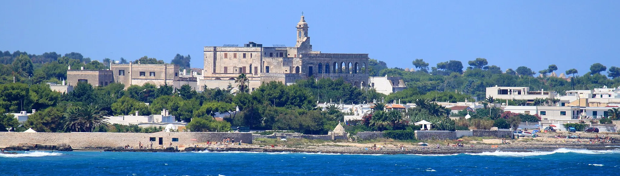 Photo showing: Abbazia benedettina di San Vito, vista dal Piazzale Ardito