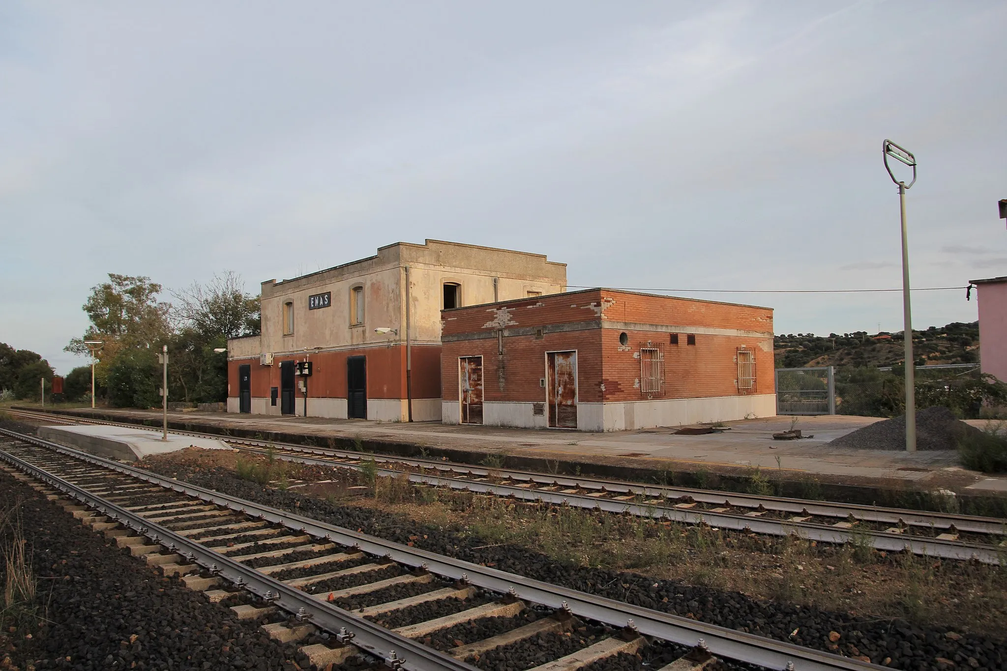 Photo showing: Olbia, stazione ferroviaria di Enas