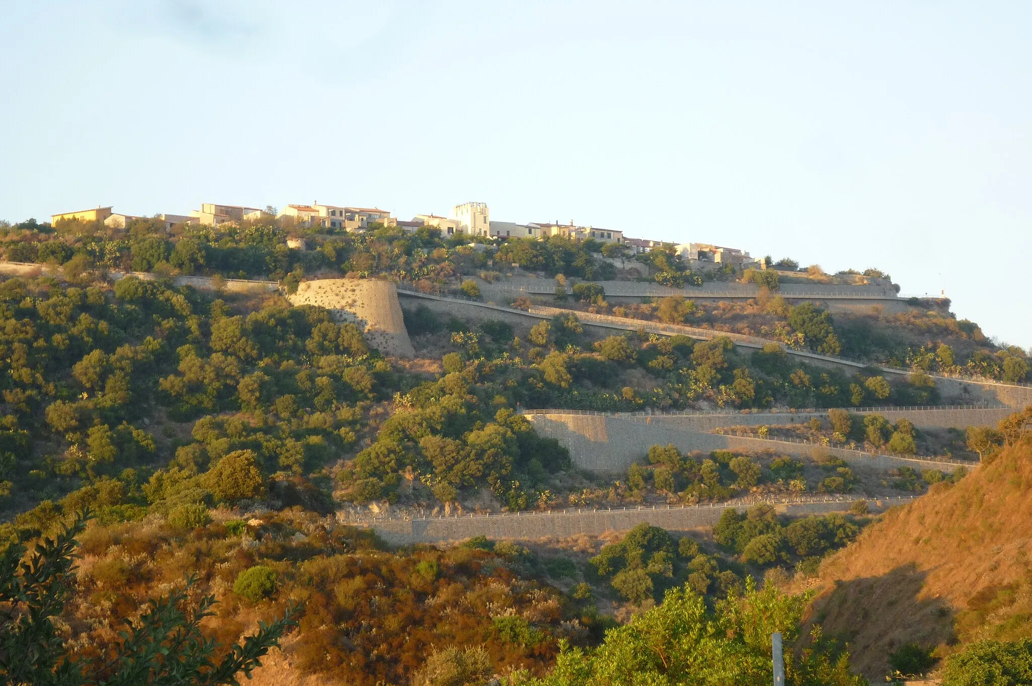 Photo showing: Panorama di Monteleone Roccadoria (Sassari)