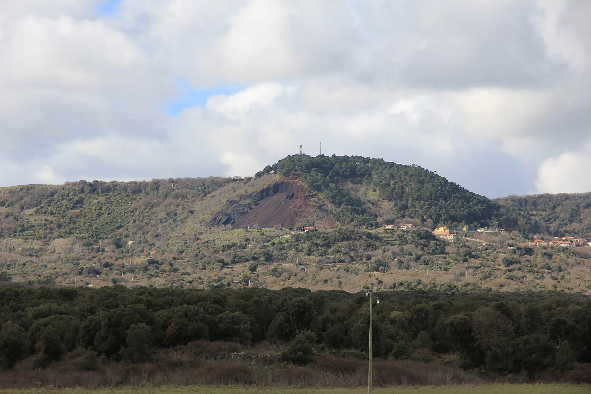 Photo showing: Cheremule - Monte Cuccuruddu