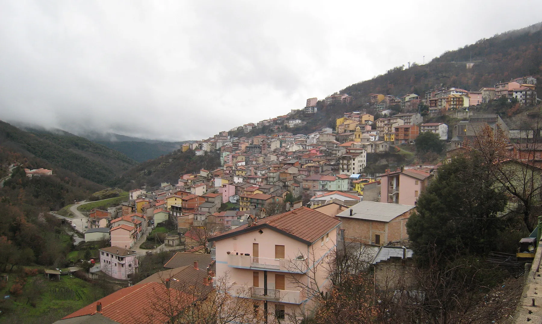 Photo showing: The village of Desulo, Sardinia