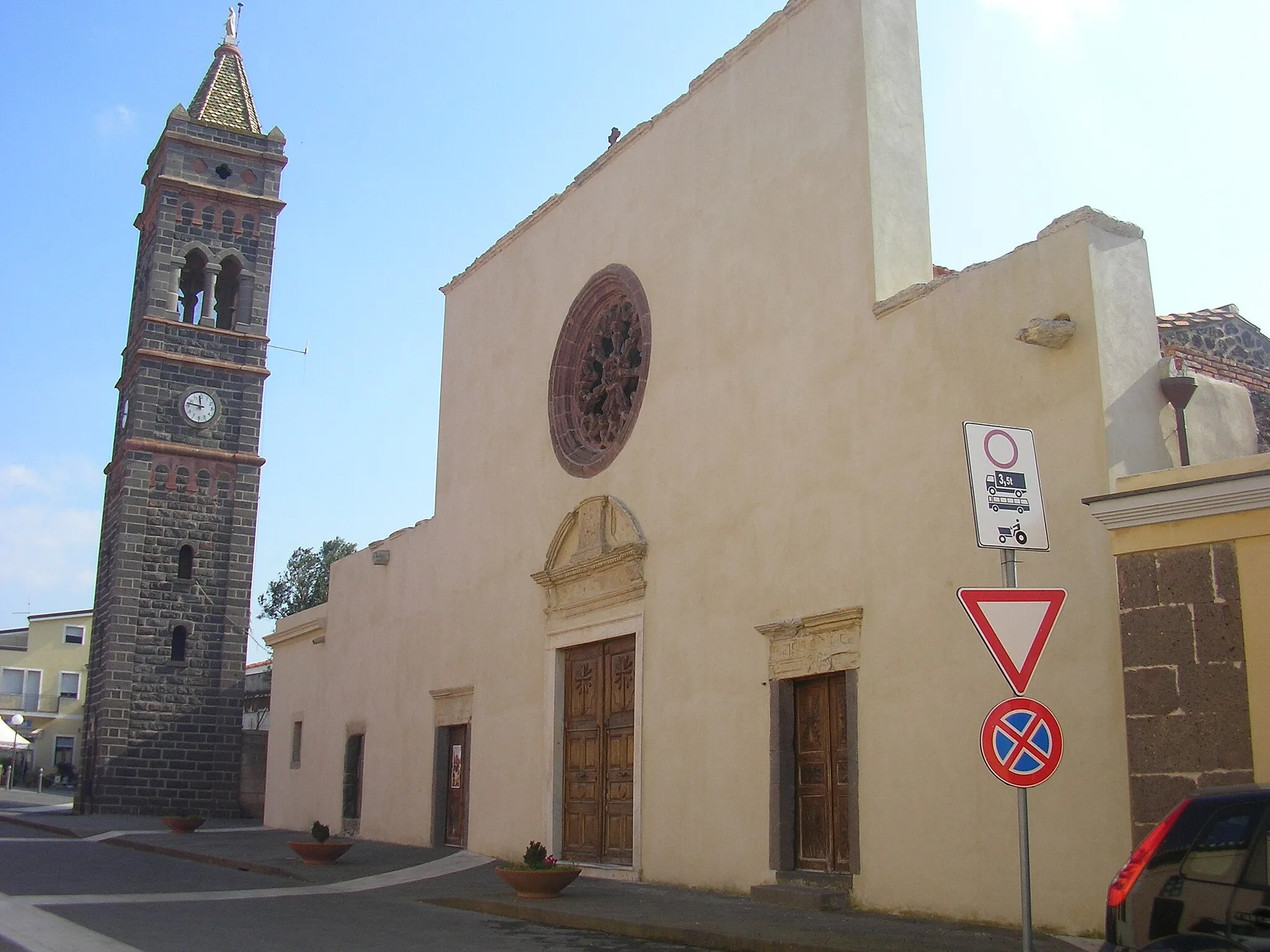 Photo showing: La chiesa parrocchiale dedicata a san Sebastiano, nella via Dante a Milis, Oristano, Italia.