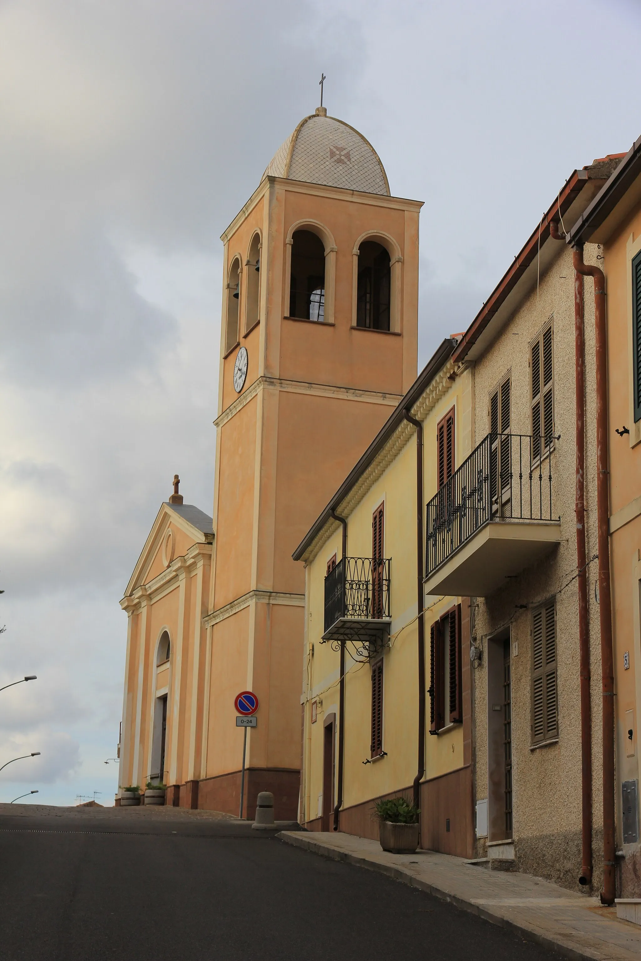 Photo showing: Putifigari - Chiesa di Nostra Signora de S’Ena Frisca