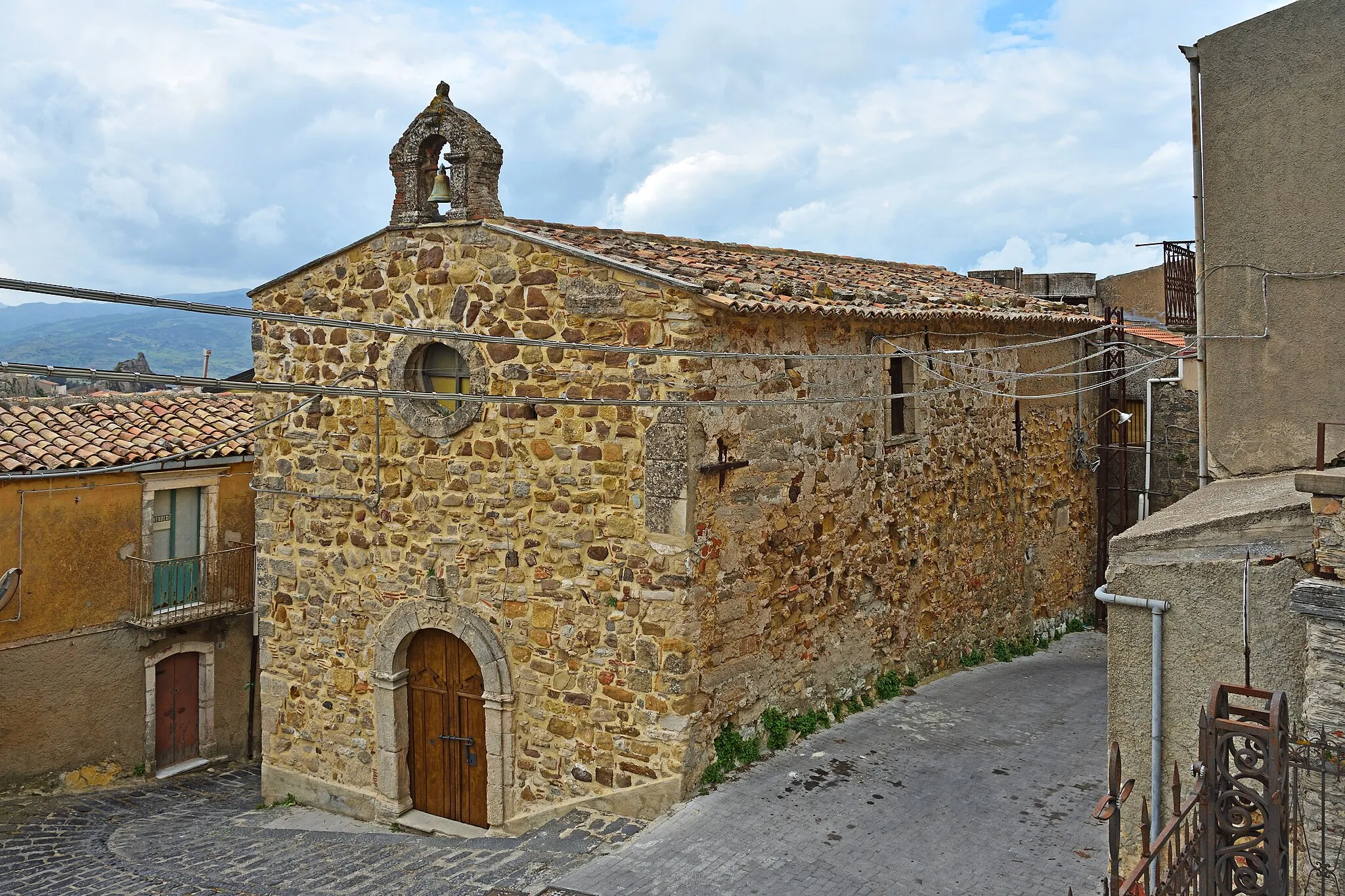 Photo showing: Church of San Sebastiano, Nicosia, Sicily