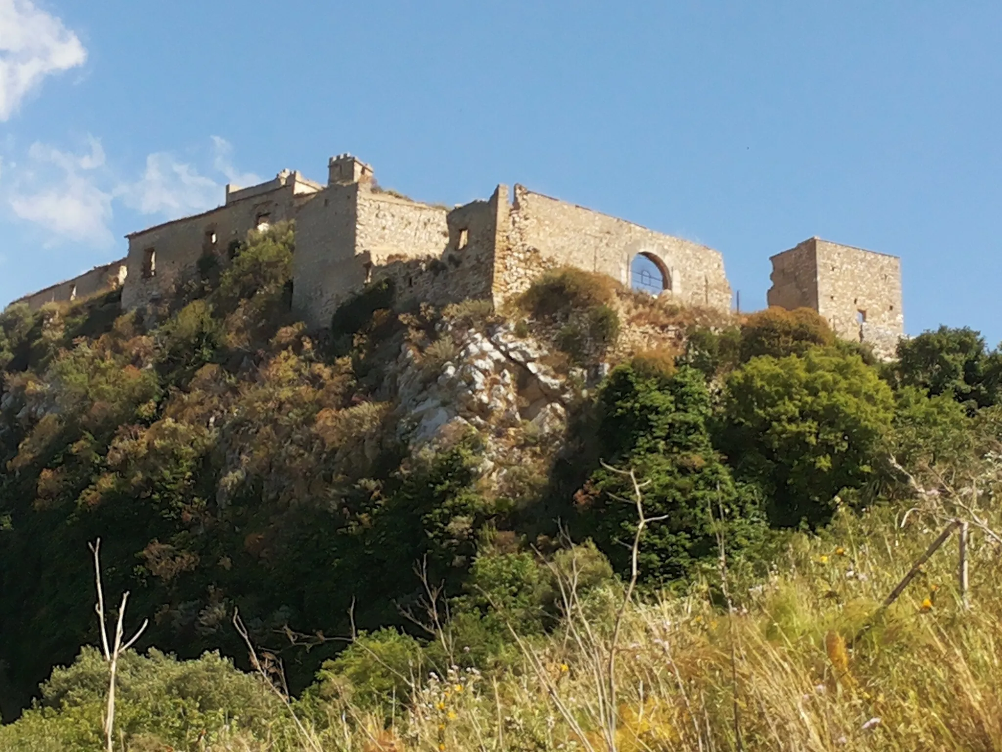 Photo showing: Castello di Calatubo