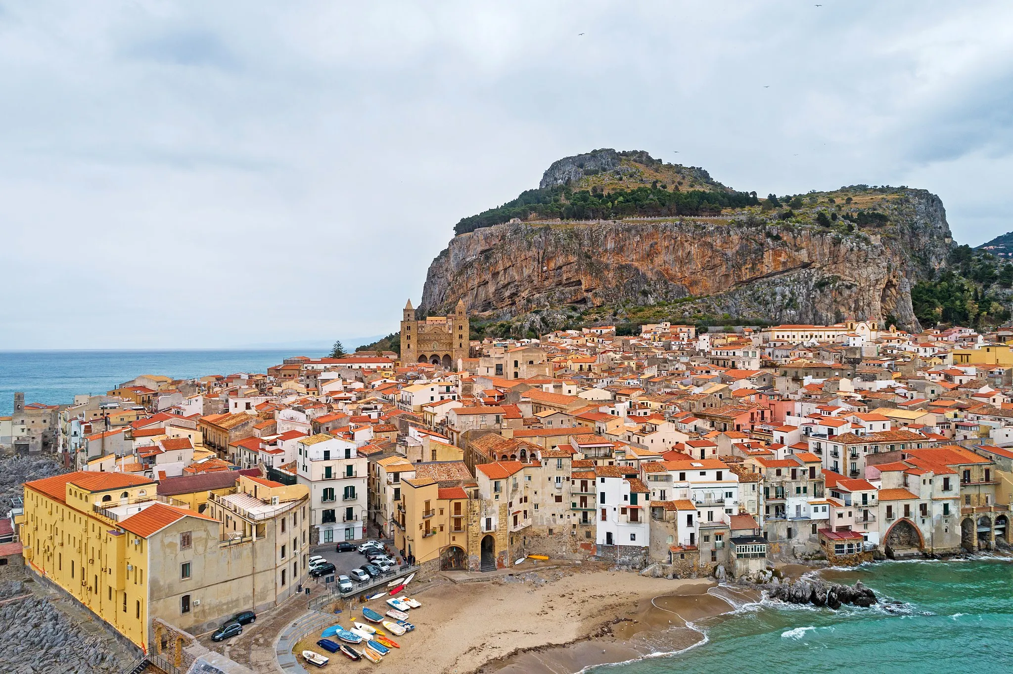 Photo showing: View of Cefalu, Sicily