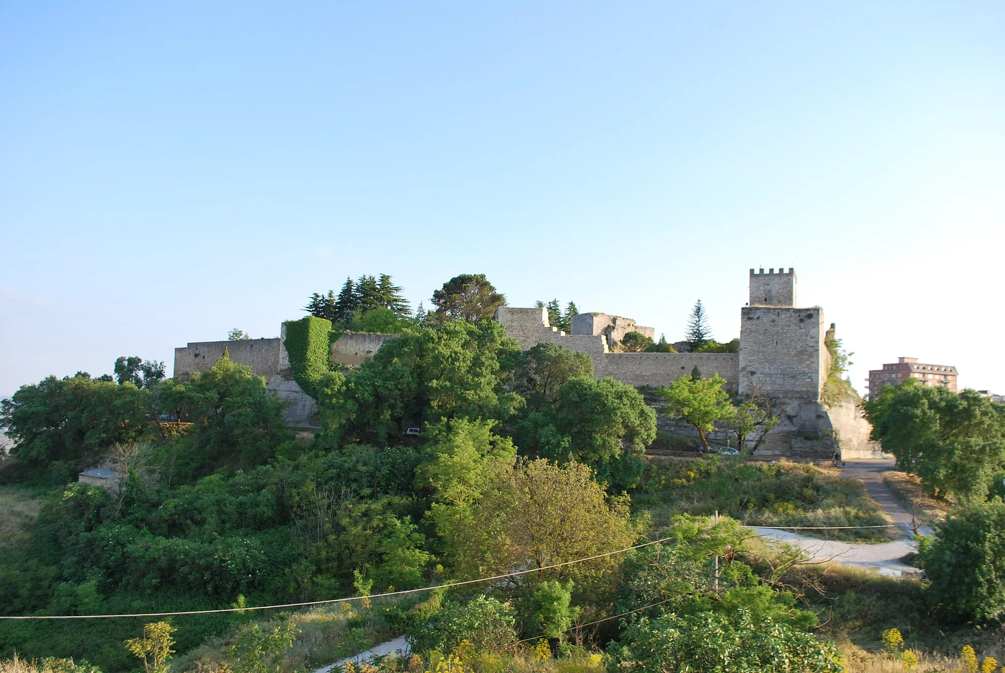 Photo showing: Castello of Lombardia in Enna