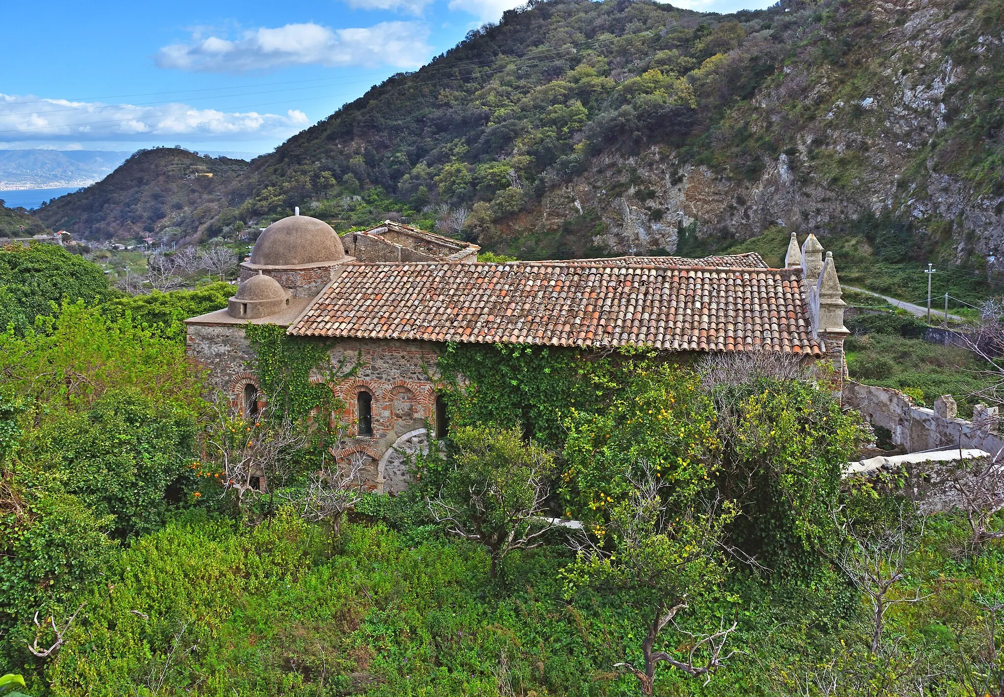 Photo showing: Saint Mary Church, Mili San Pietro, province of Messina, Sicily