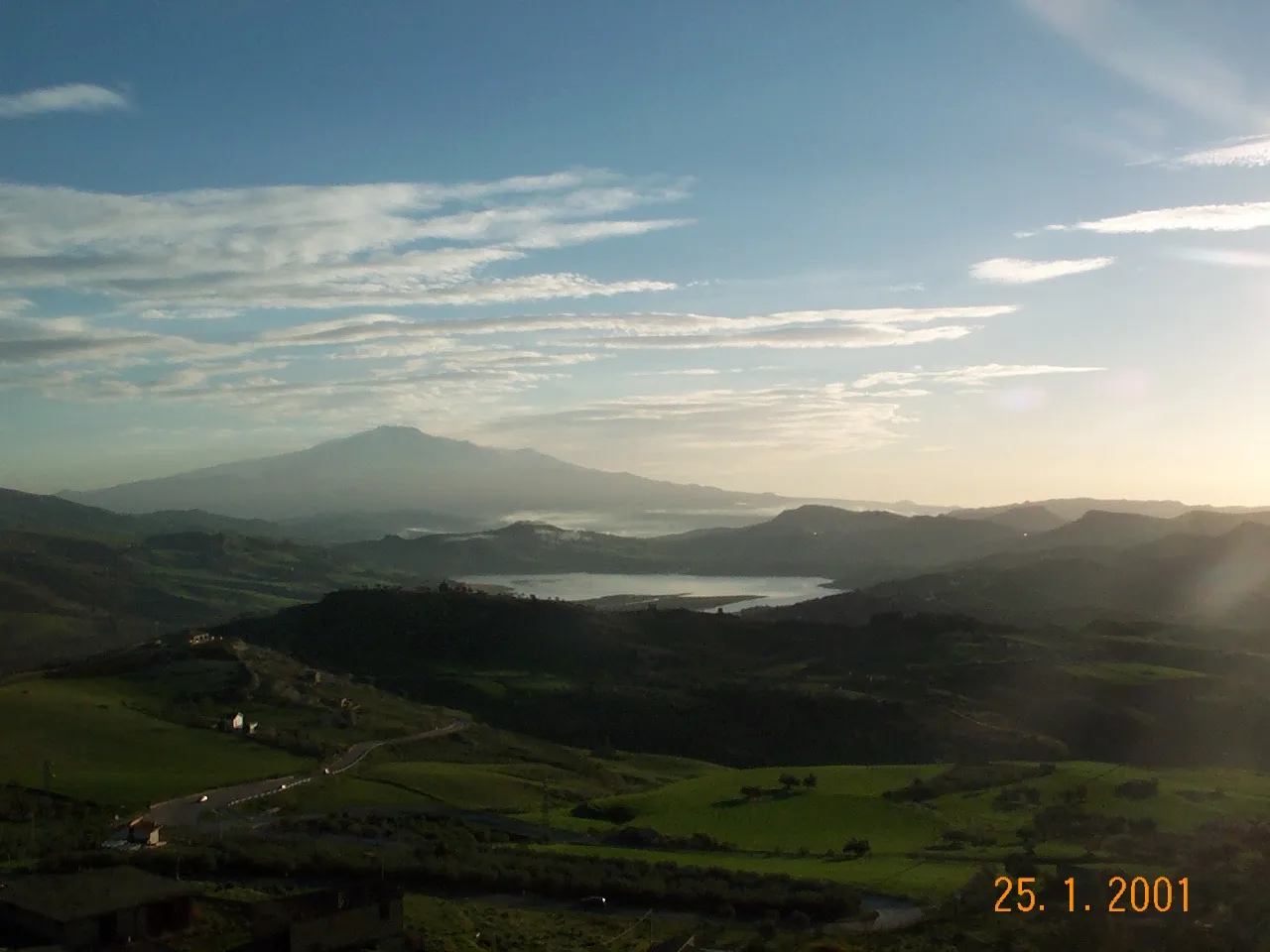 Photo showing: Lake Pozzillo and  Etna from Agira