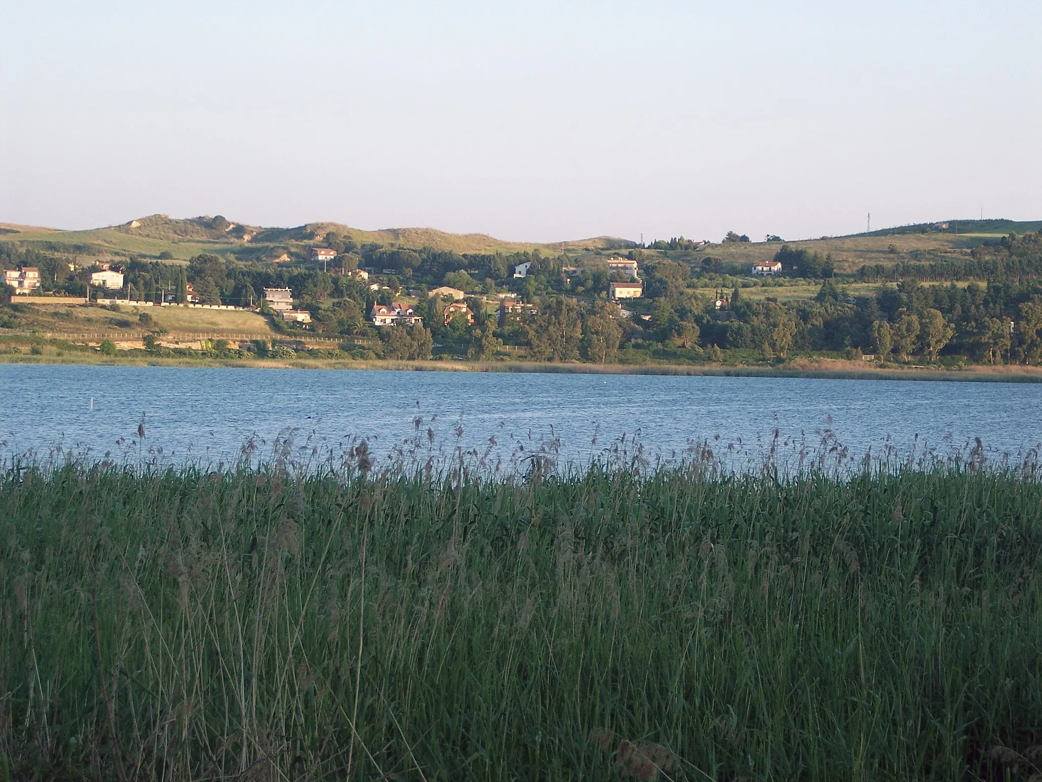 Photo showing: Lago di Pergusa