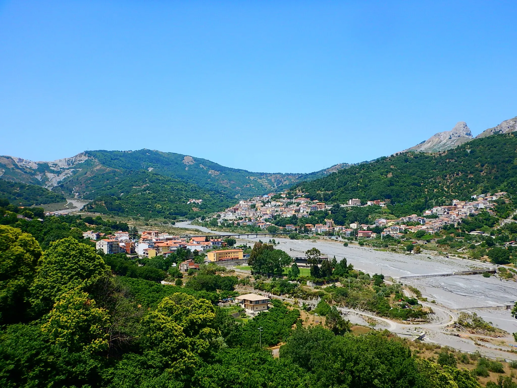 Photo showing: landscape of fondachelli fantina, sicily
