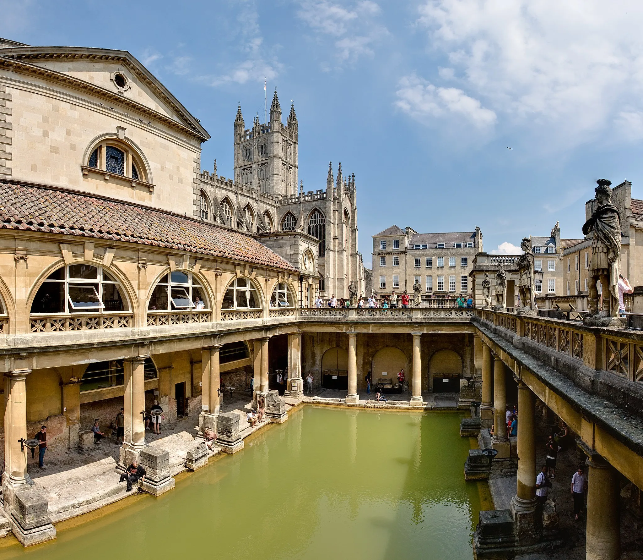 Photo showing: The Roman Baths (Thermae) of Bath, England. This is a 6 segment panorama taken by myself with a Canon 5D and 24-105mm f/4L IS lens.