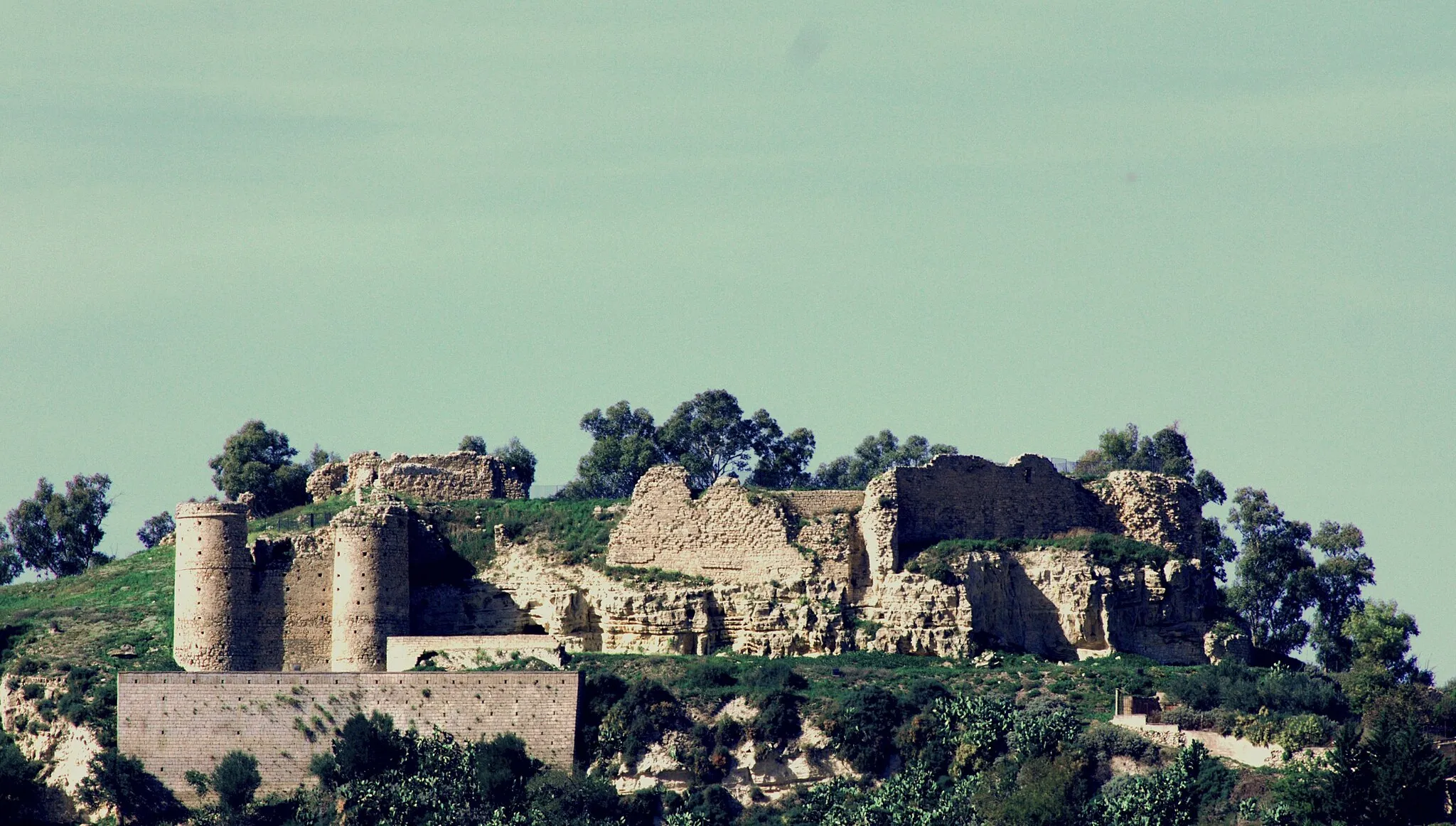 Photo showing: Licodia Eubea, rovine del castello Santapau