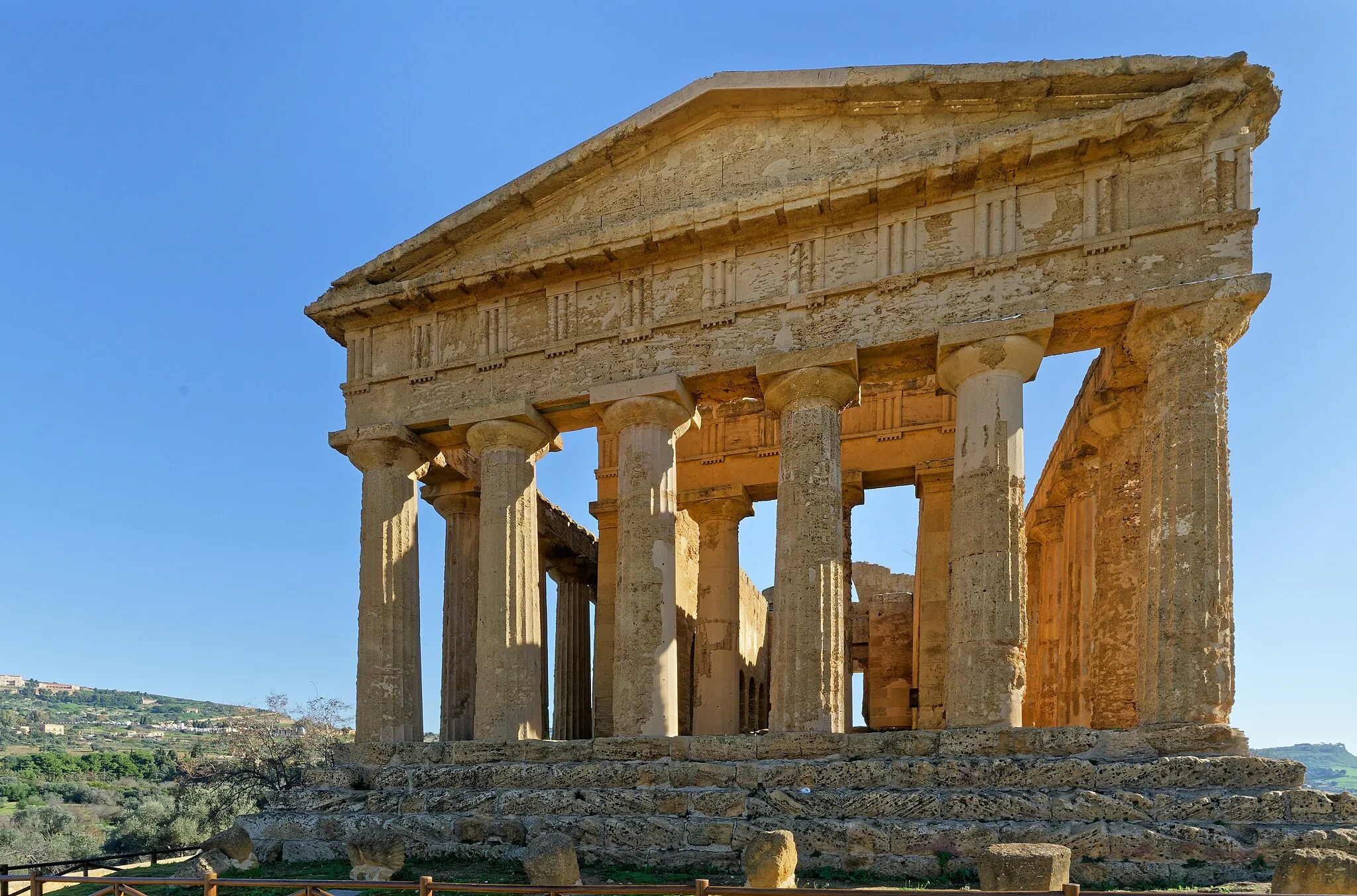 Photo showing: Walking tour of ancient Agrigento.