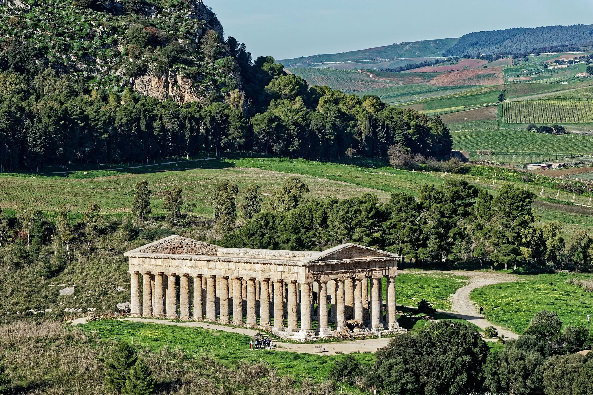 Photo showing: The ancient Greek temple in Segesta.