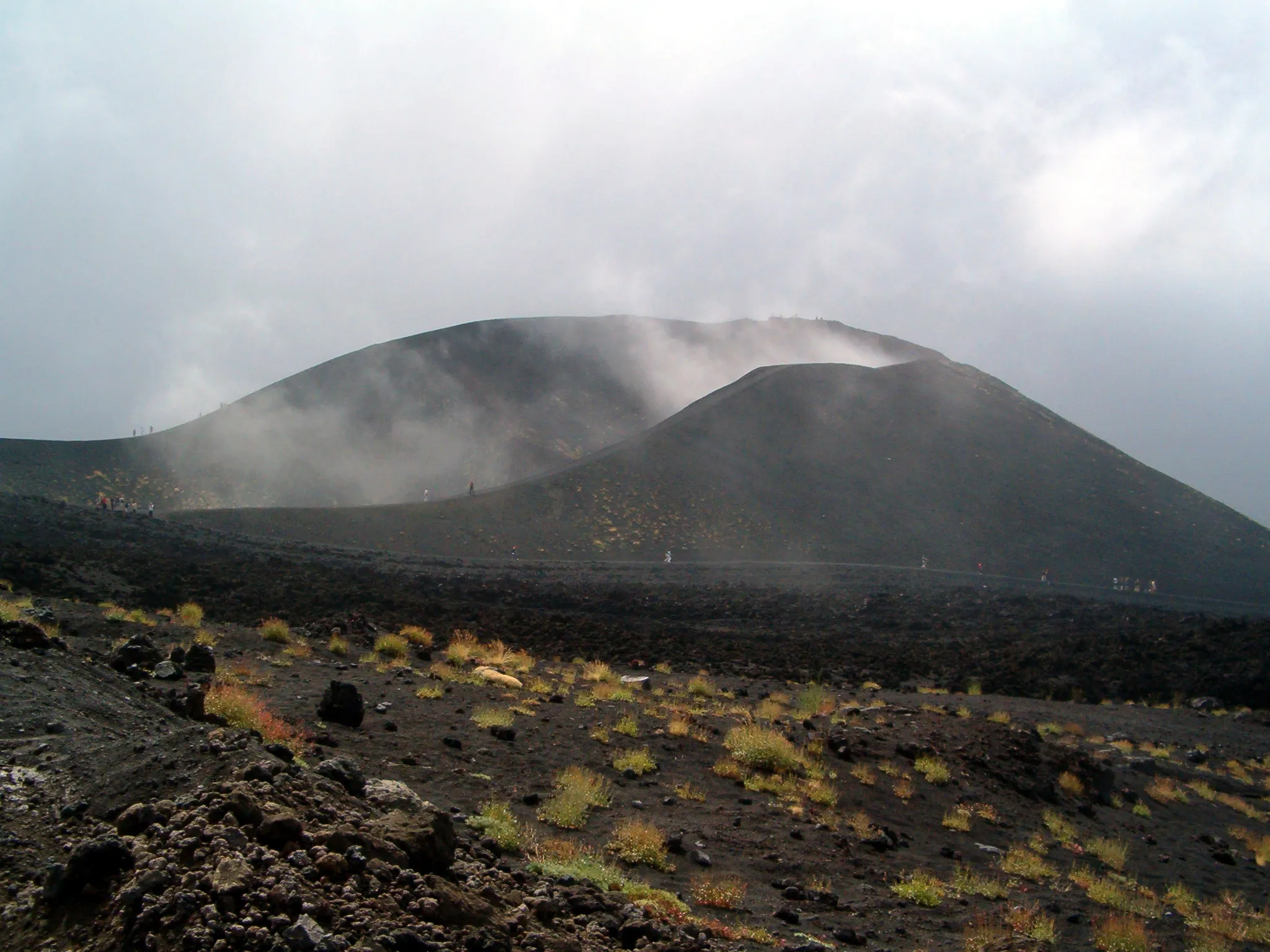 Photo showing: Parasitic cone on the Mount Etna at the Rifugio Sapienza (Monte Silvestri).