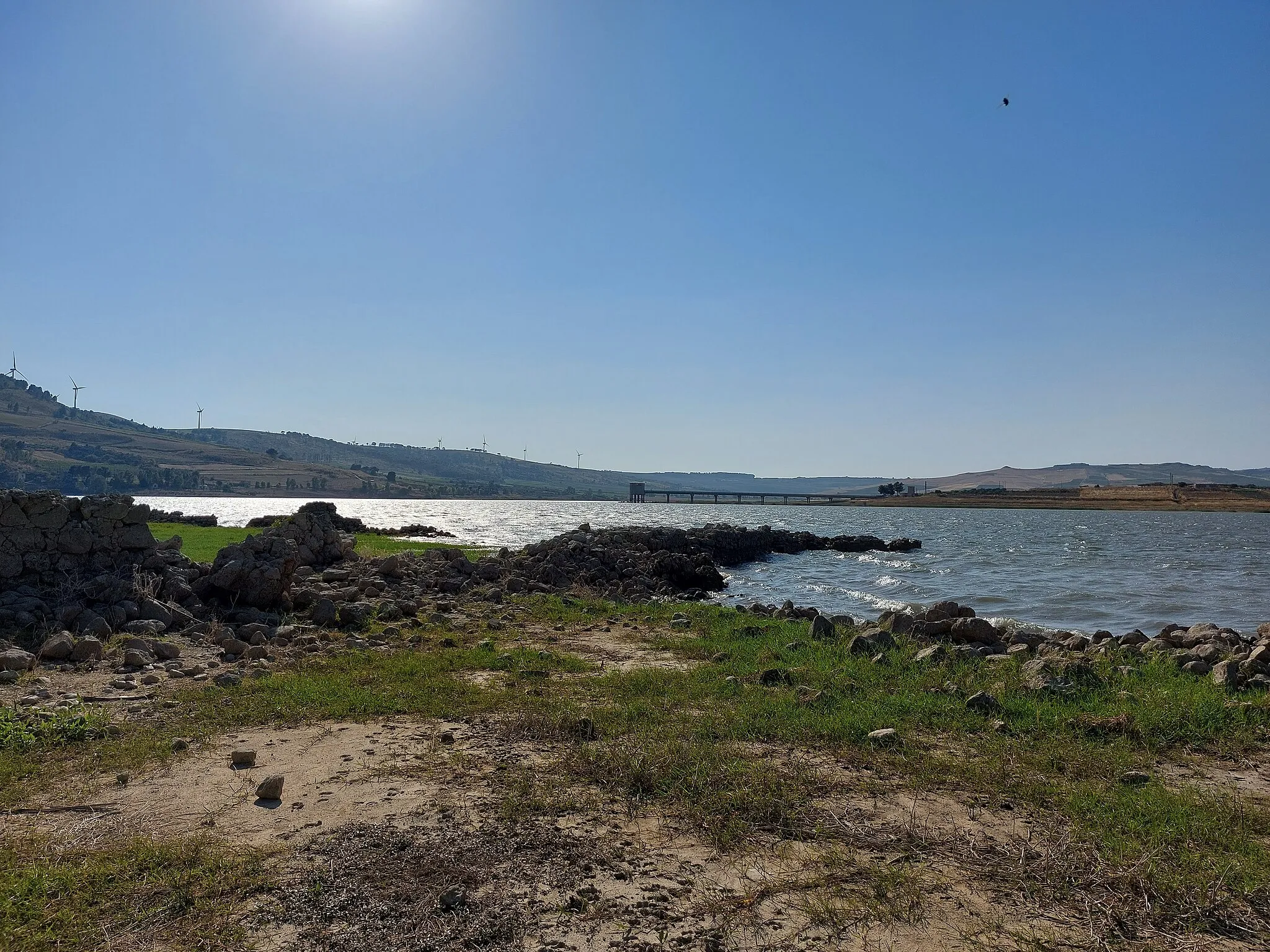 Photo showing: Lac Arancio depuis le Fortin de Mazzallakkar