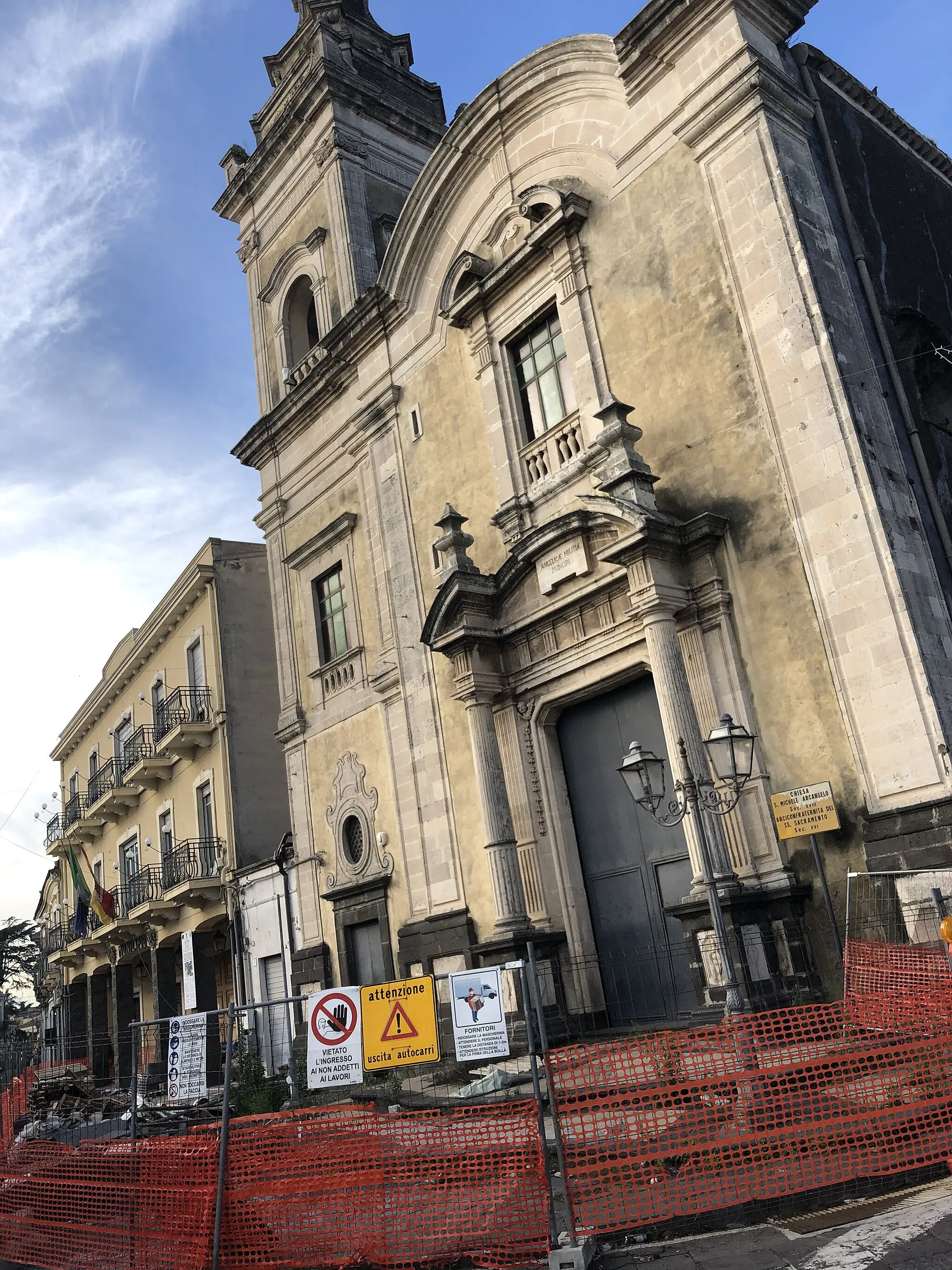 Photo showing: Chiesa di San Michele (Aci Sant'Antonio)