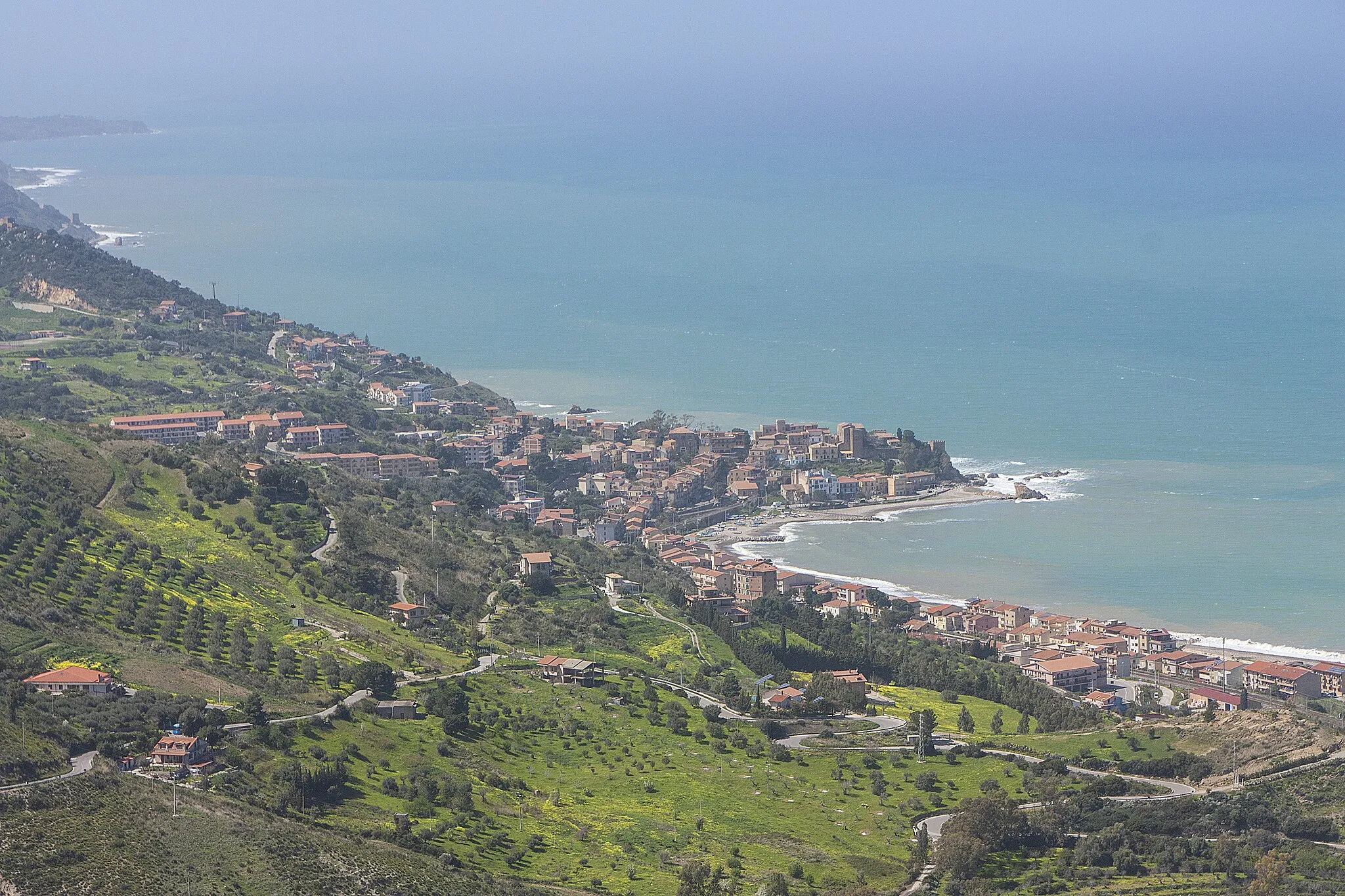 Photo showing: Castel di Tusa, panorama