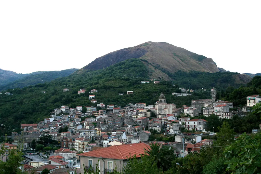 Photo showing: tortorici