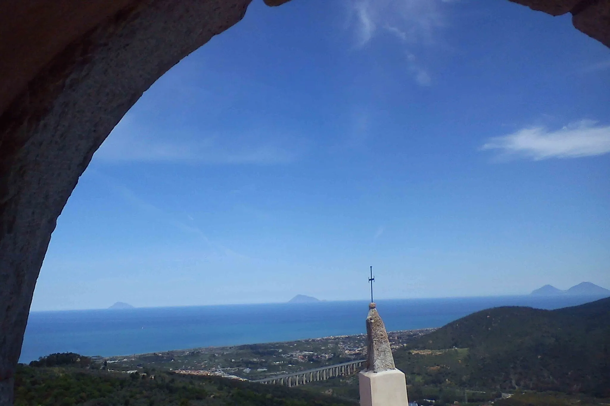 Photo showing: panorama da Capri leone
