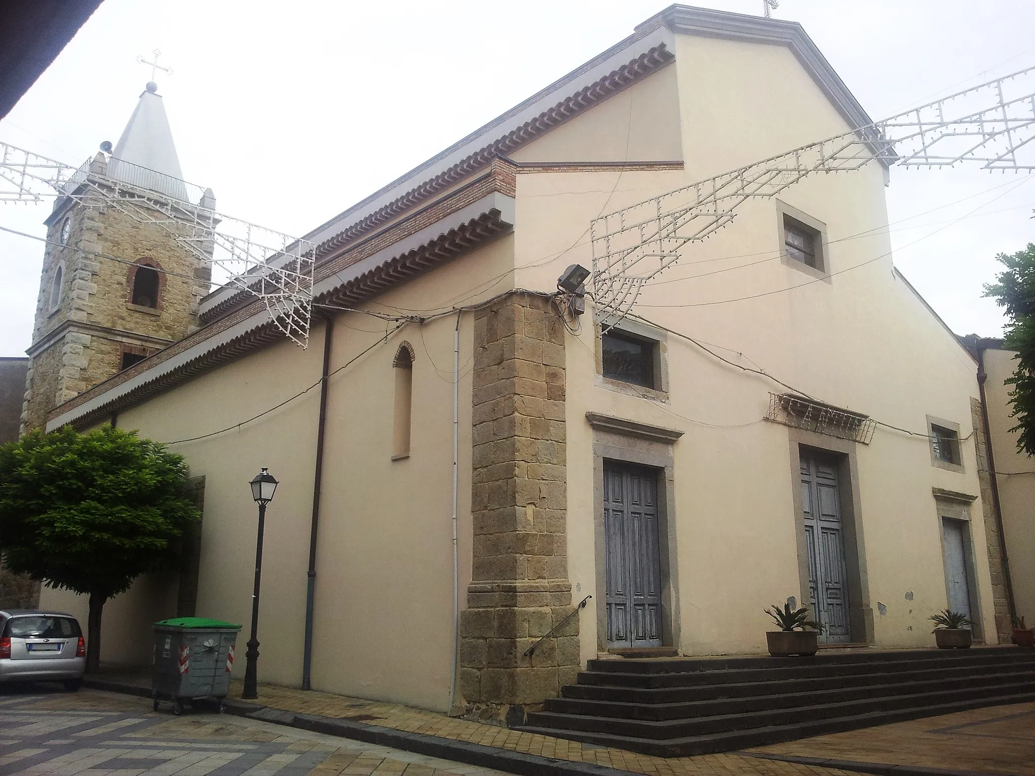 Photo showing: Mother Church in Santa Domenica Vittoria.