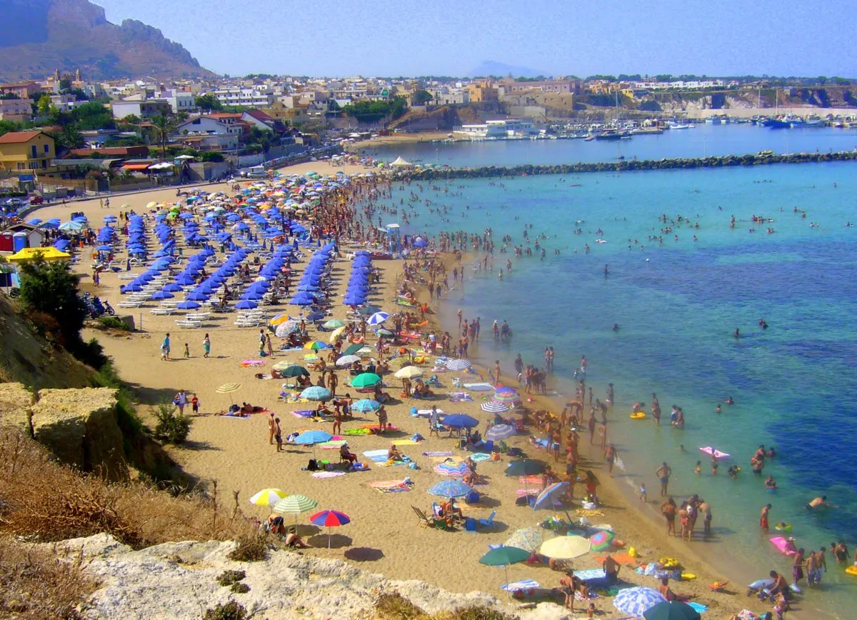 Photo showing: Cinisi Beach