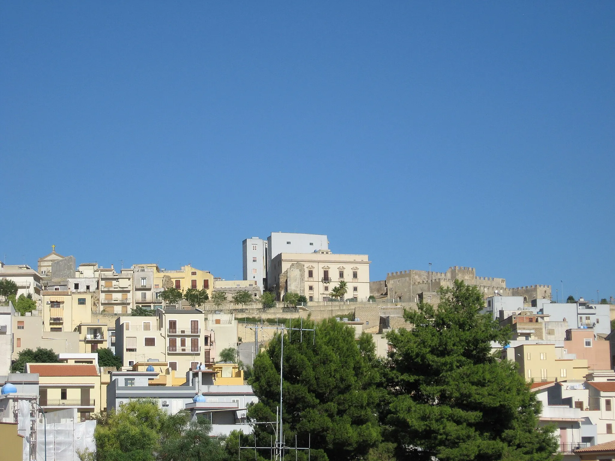 Photo showing: View of the town Partanna
