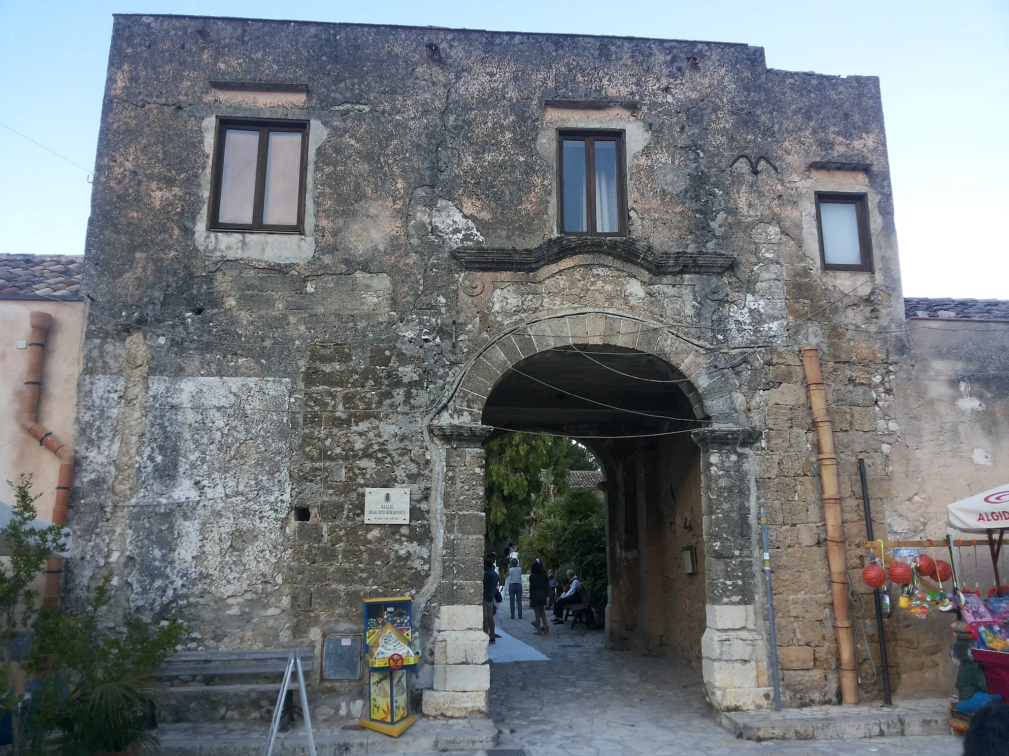 Photo showing: Entrata del Baglio di Scopello presso Castellammare del Golfo (TP).