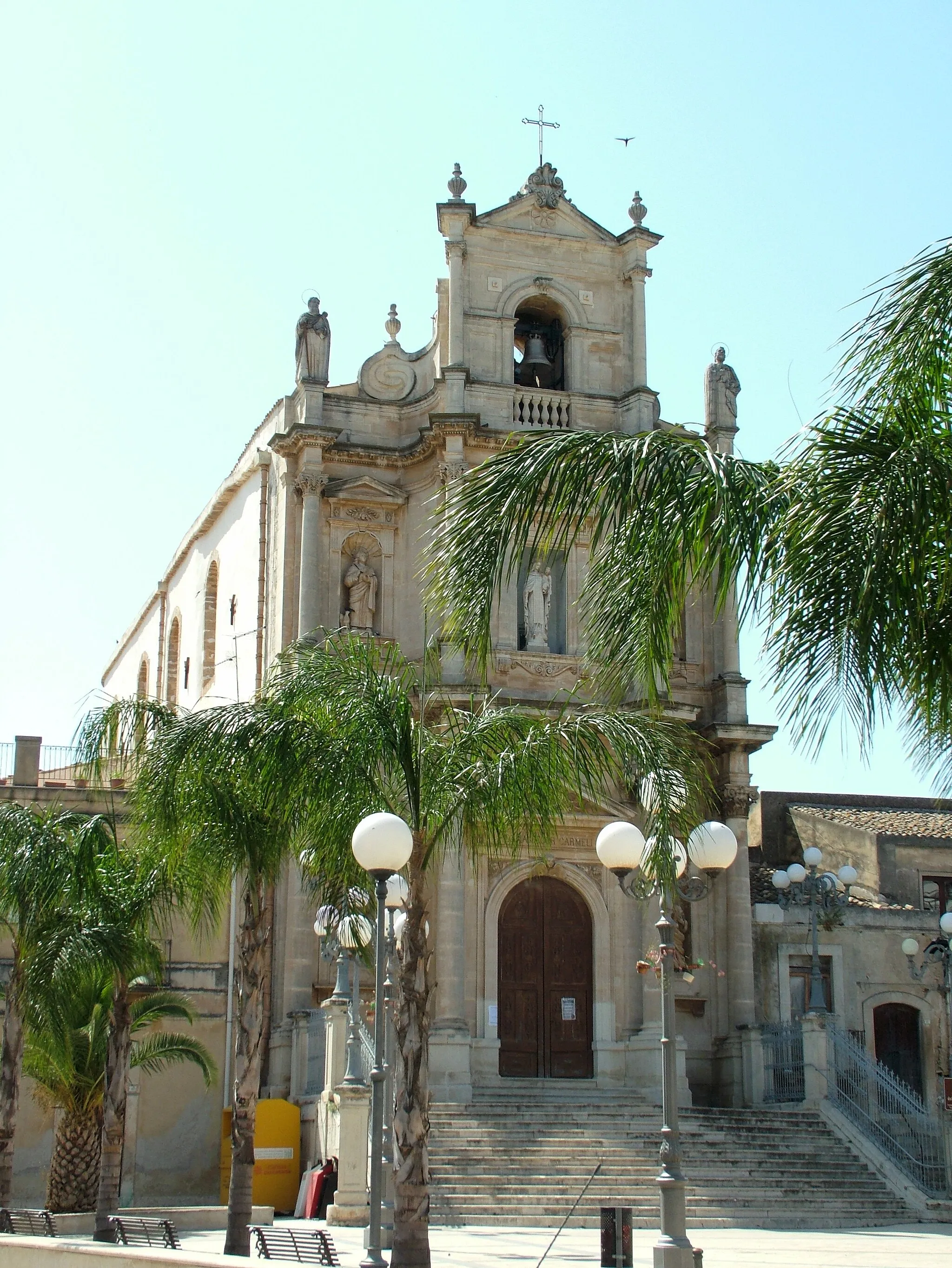 Photo showing: Floridia, Sizilien, eine Kirche