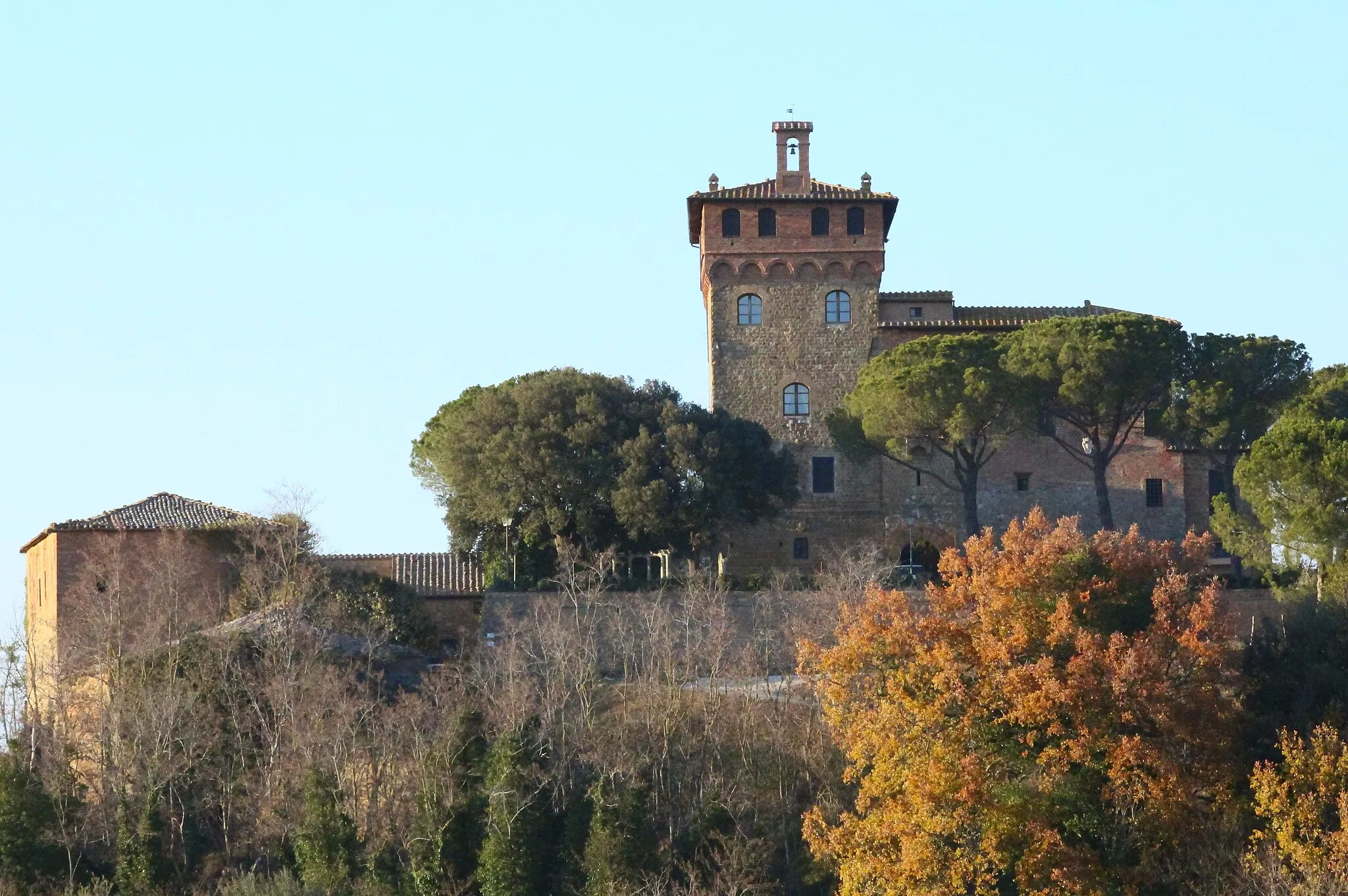 Photo showing: Palace Palazzo Massaini, northeast of Pienza, Province of Siena, Tuscany, Italy