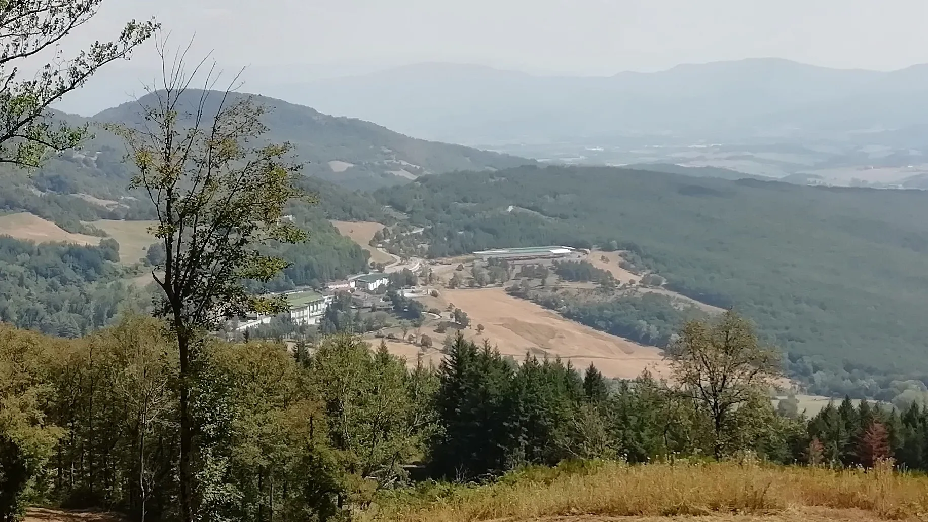 Photo showing: località Panna, frazione Scarperia di Scarperia e San Piero (FI) dalla via Flaminia Militare