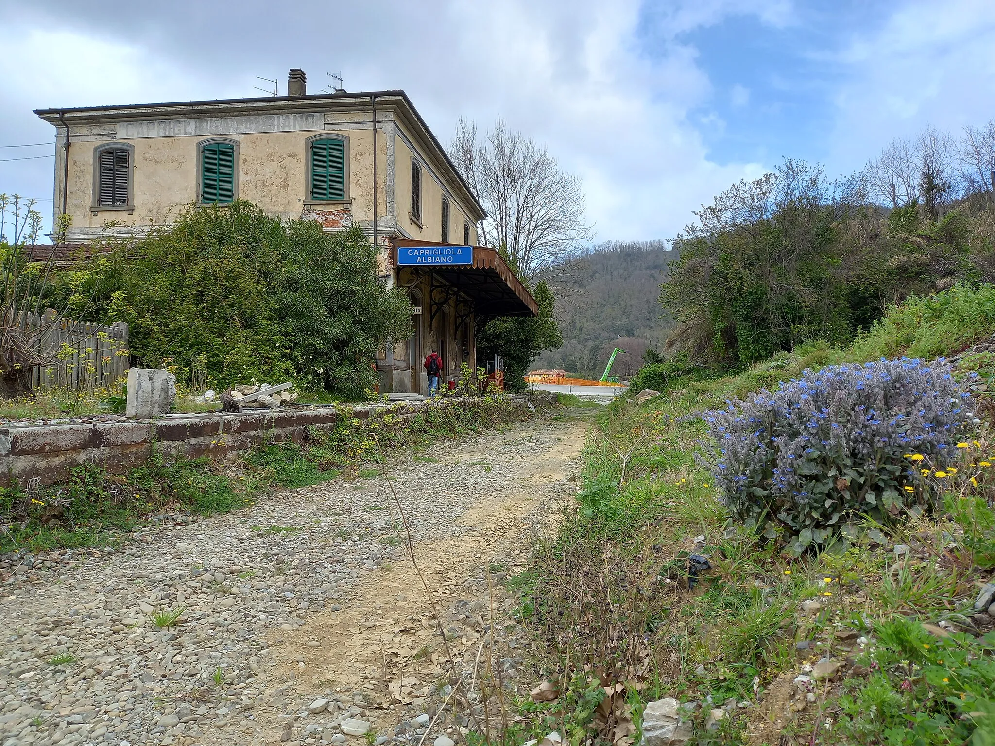 Photo showing: Former Caprigliola-Albiano railway station (2022)